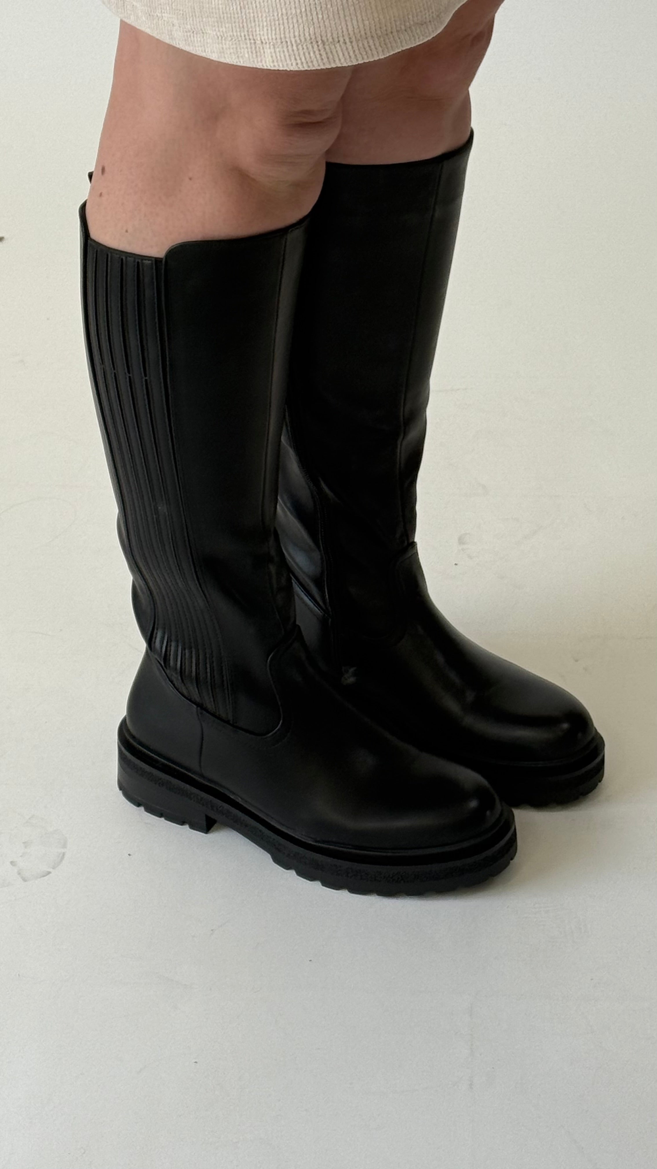 LANGE LENA LAARZEN - ZWART