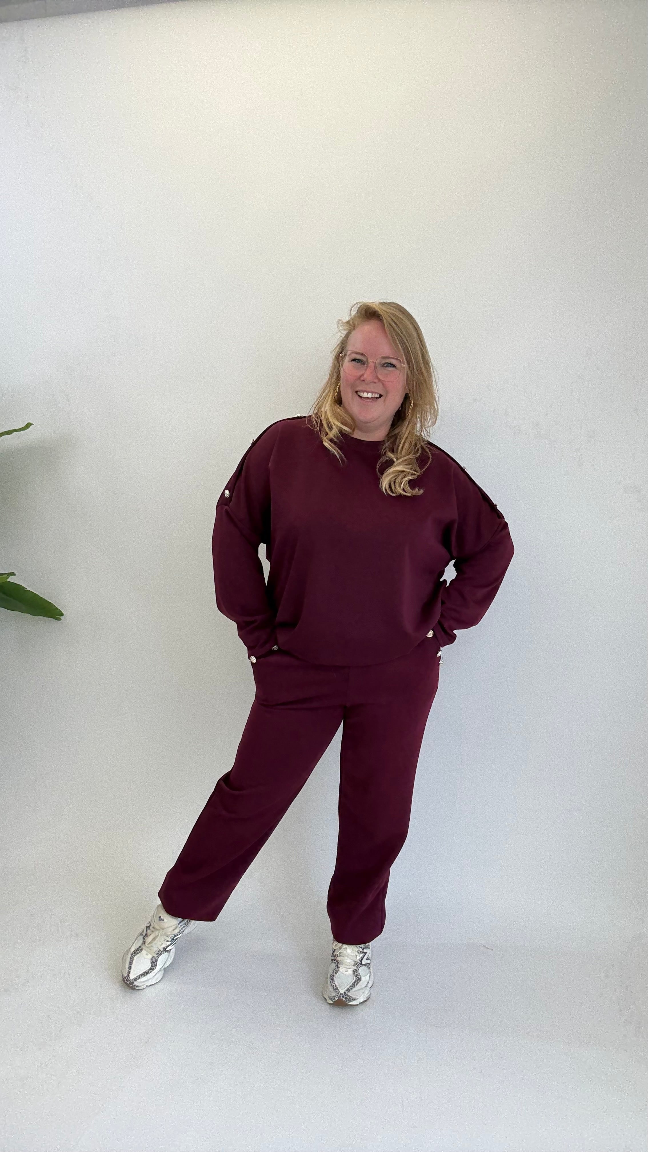 COMFY WEAR
