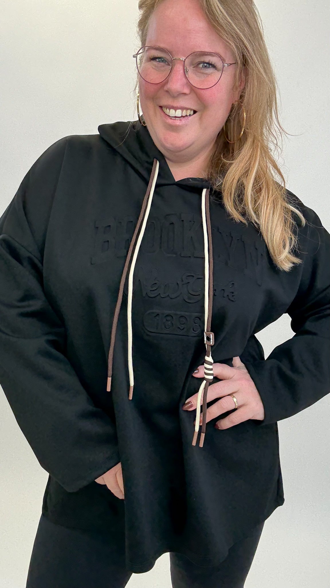 BROOKLYN HOODIE - 1800