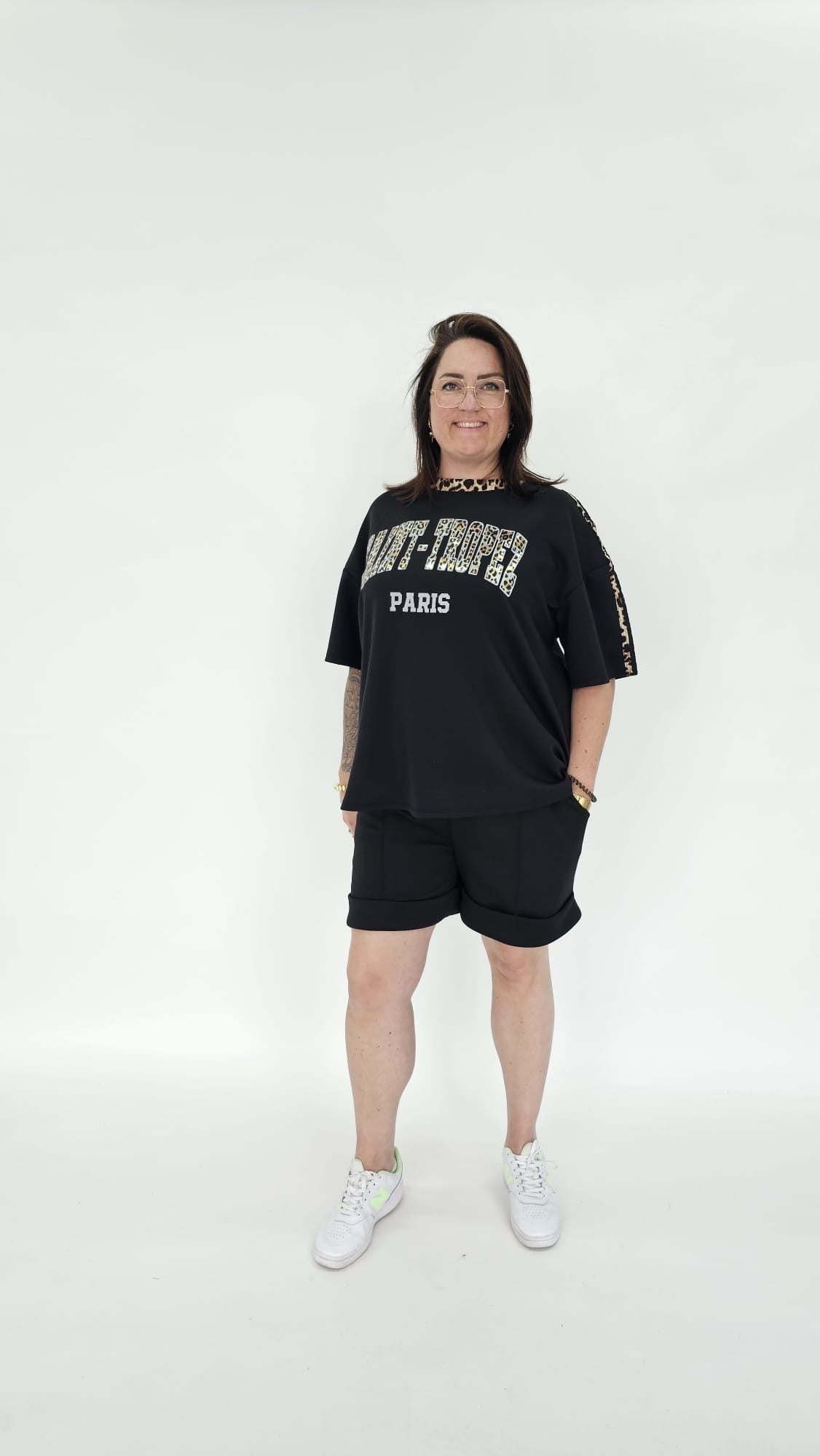 KORTE PANTALON BROEK - 2047