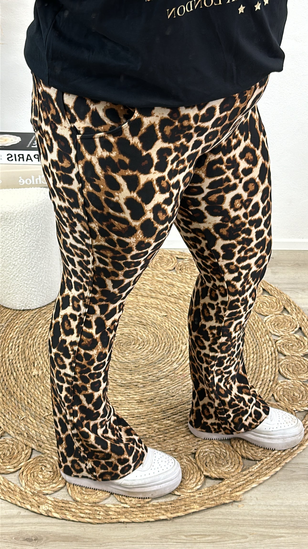 AUSGESTELLTE REISEHOSE - PANTHER