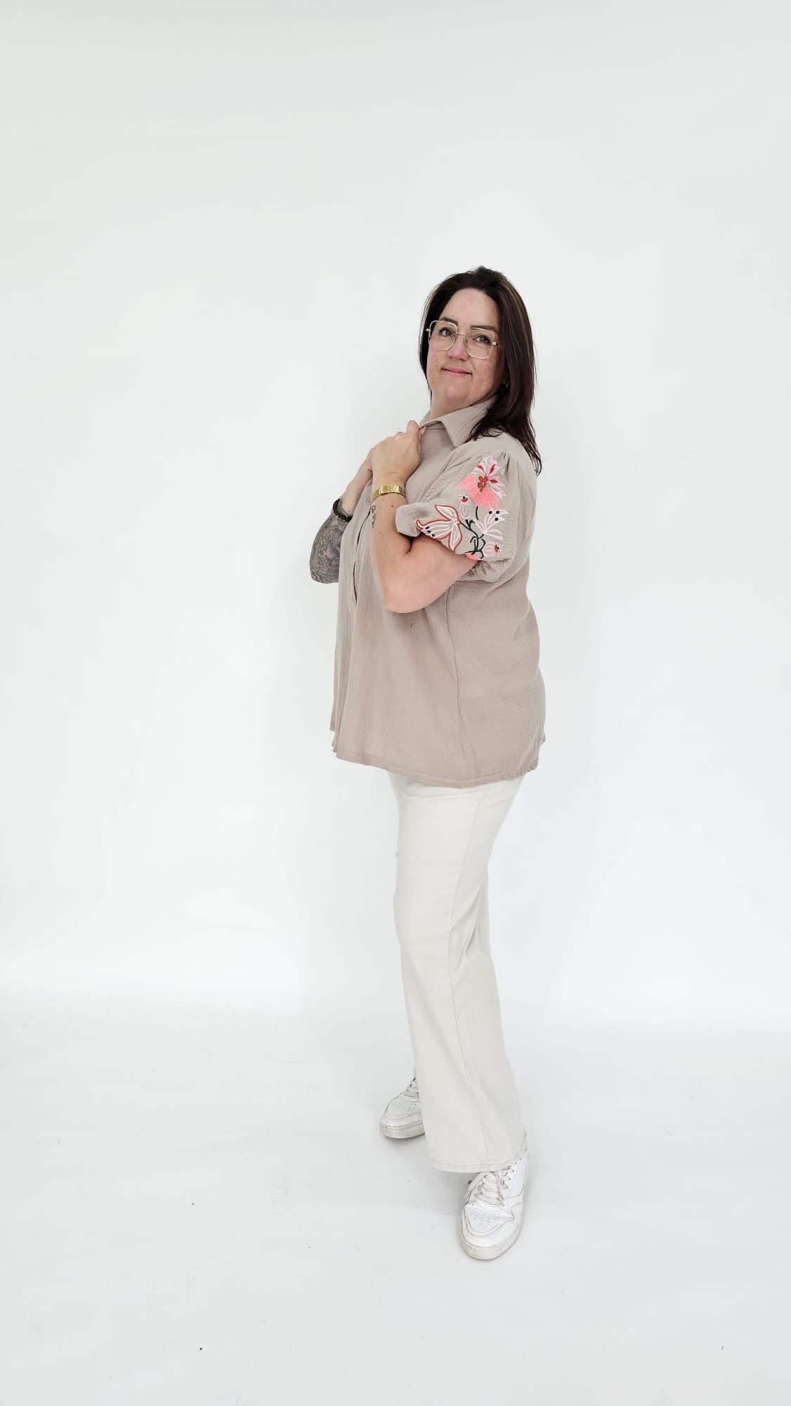 KATOENEN BLOUSE MET BLOEMEN POFMOUW - 2073
