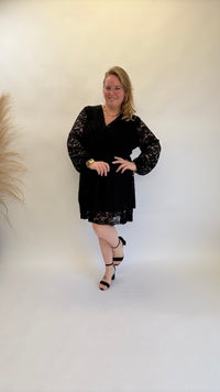 LACE KANT JURKJE - 1372