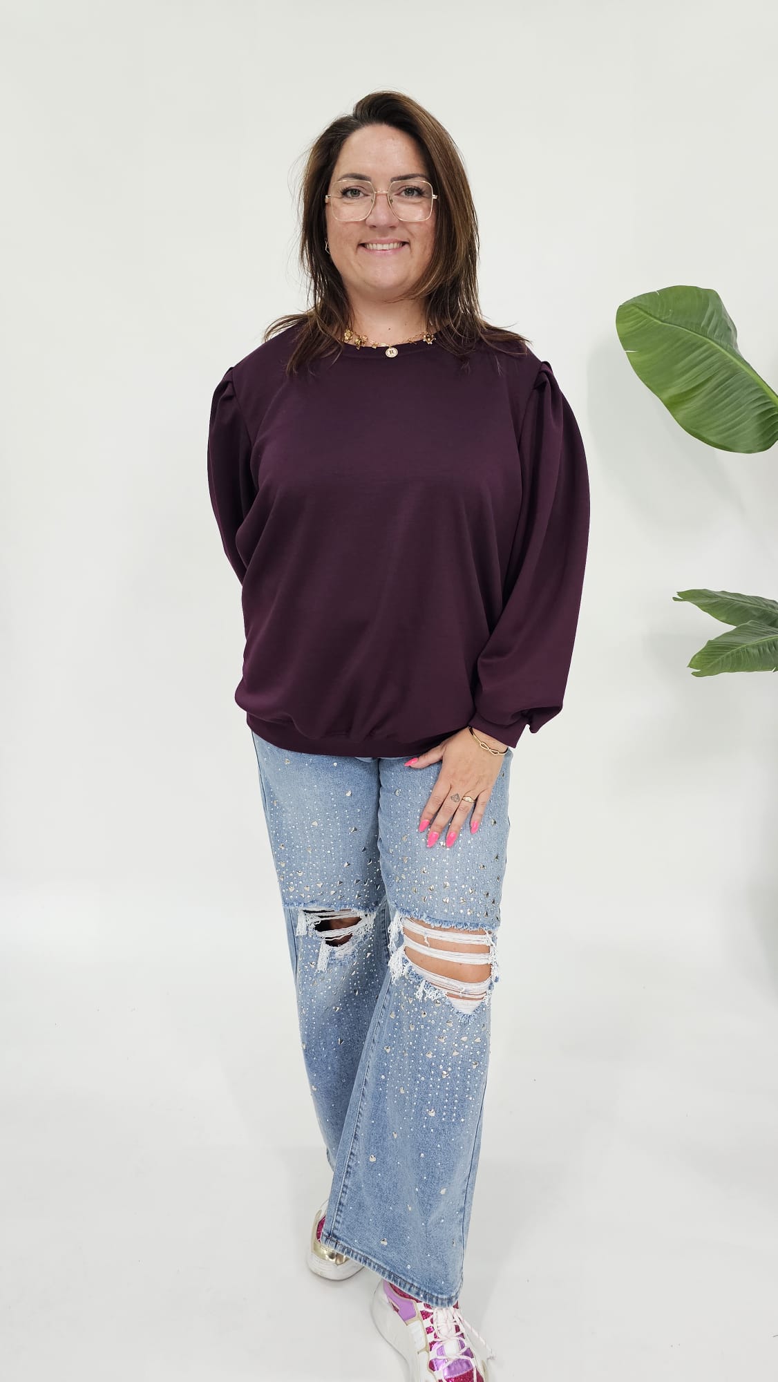 BASIC SWEATER MET POFMOUW AUBERGINE
