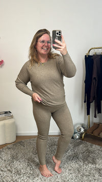 BLAIR COMFY SET 2-TEILIG ( bis 48) - 5 KLEIDUNGEN
