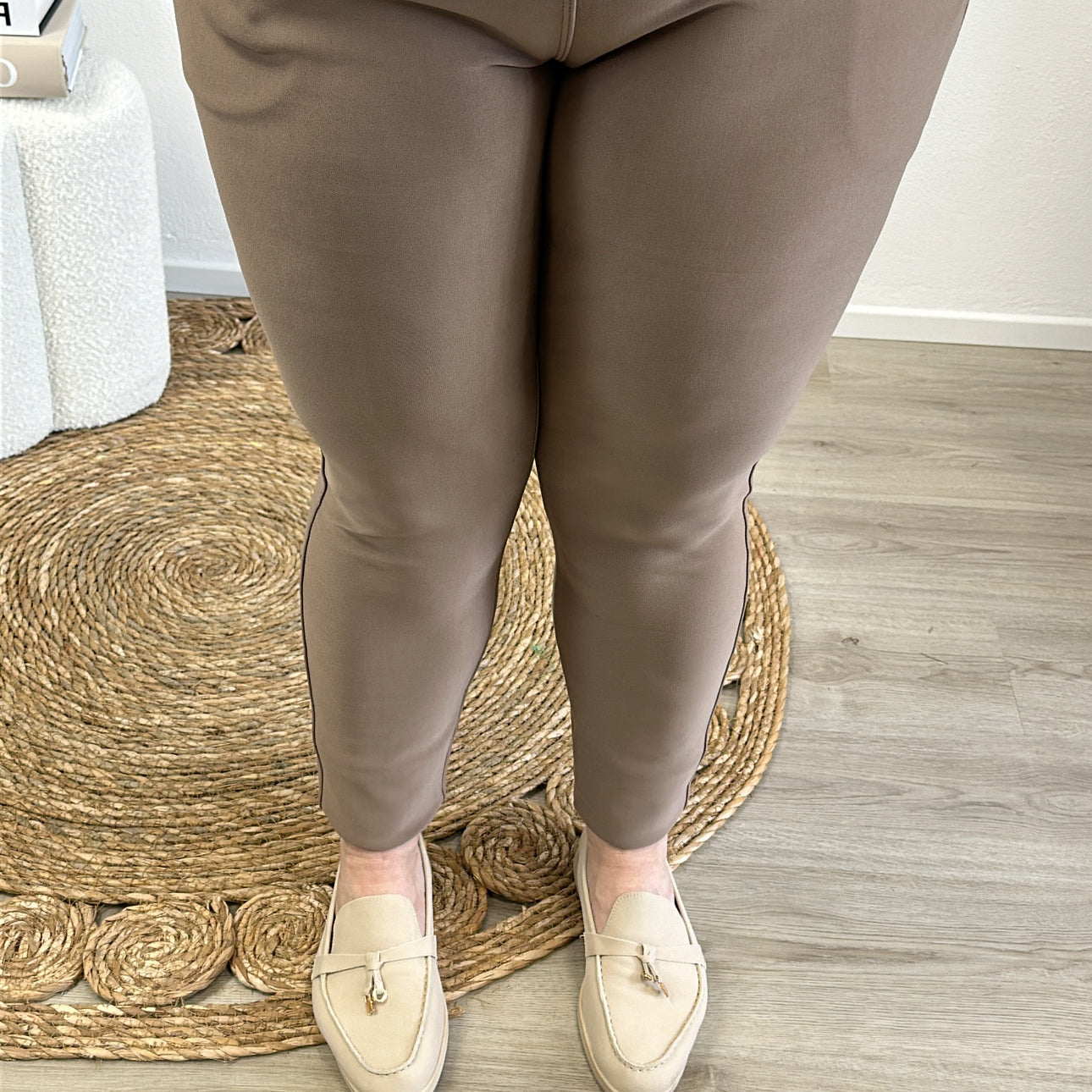 LADY TRAVEL TROUSER - TAUPE