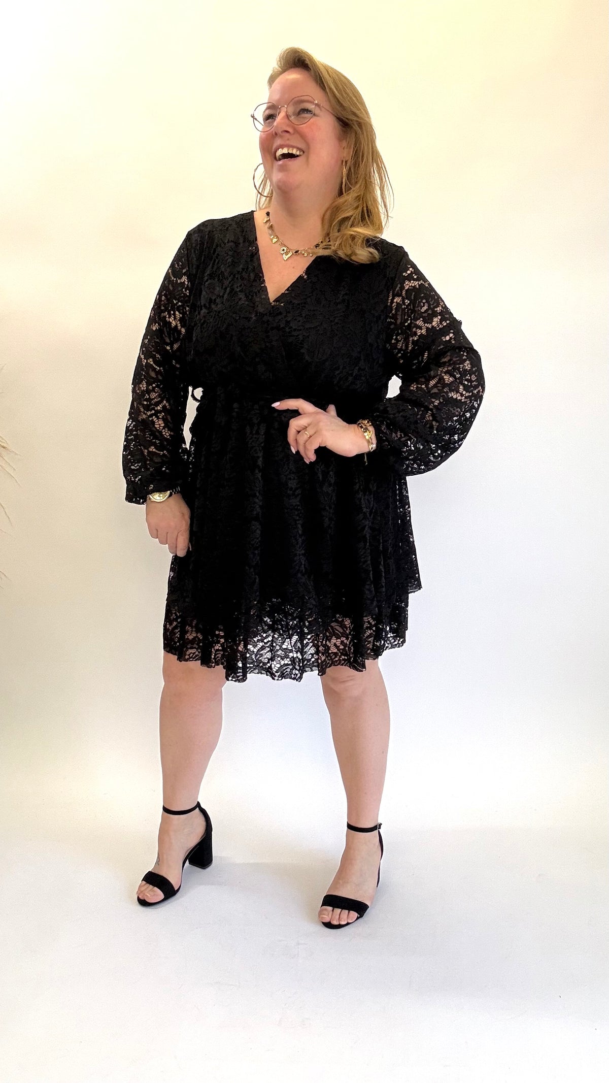 LACE KANT JURKJE - 1372