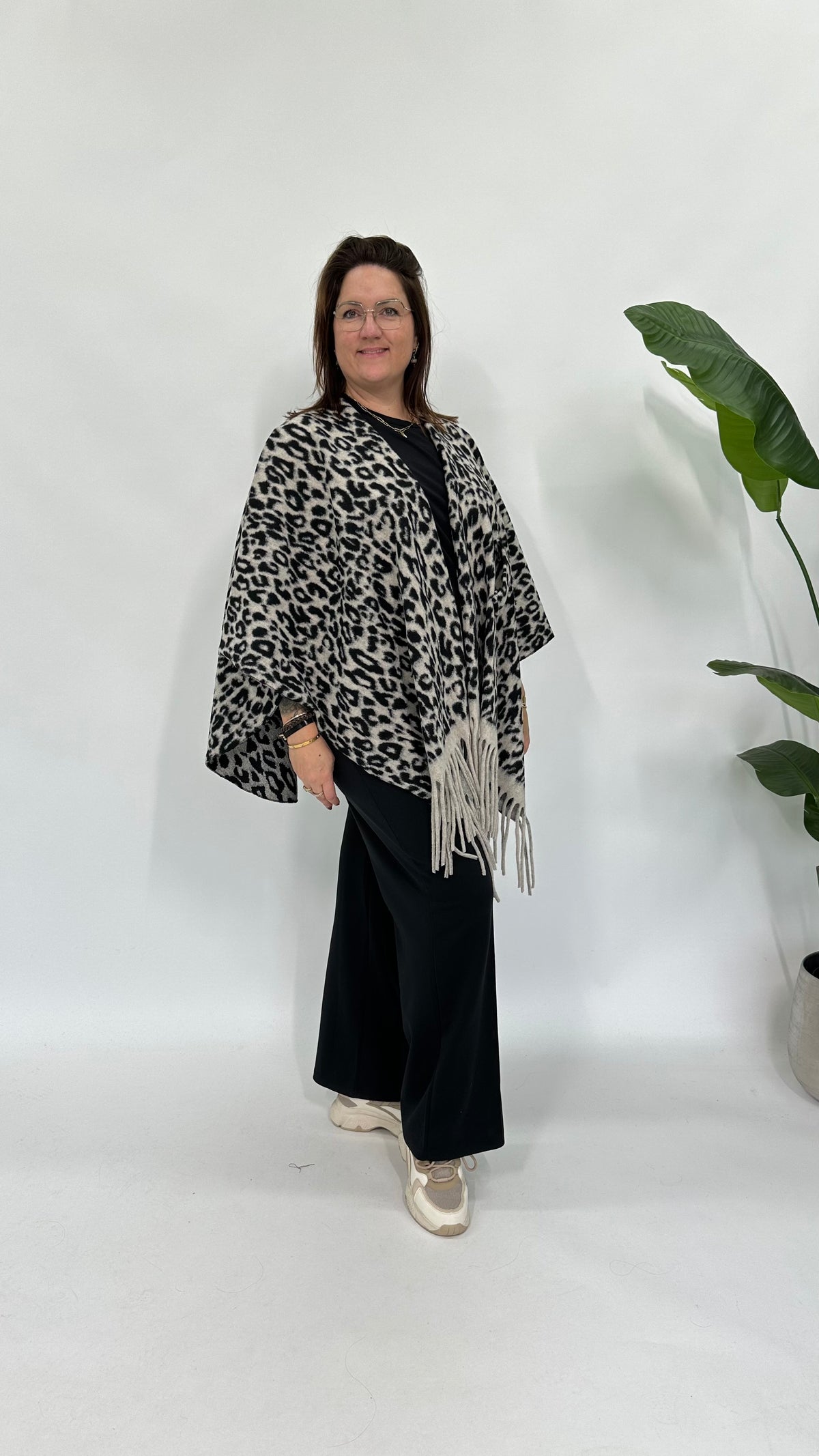 PANTER PONCHO ZWART/BEIGE