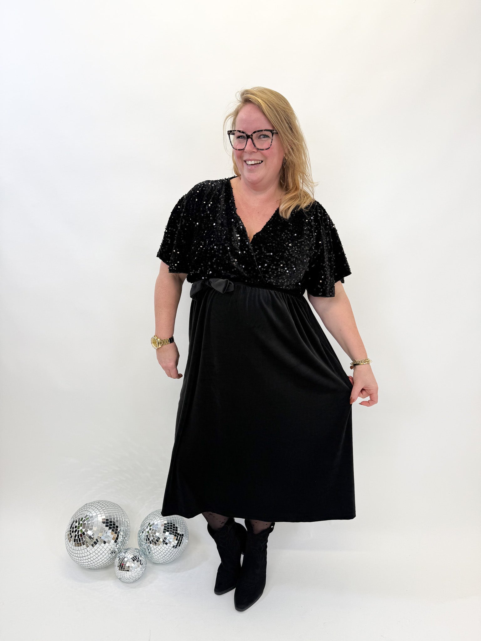 VELVET PAILET JURK - 1882