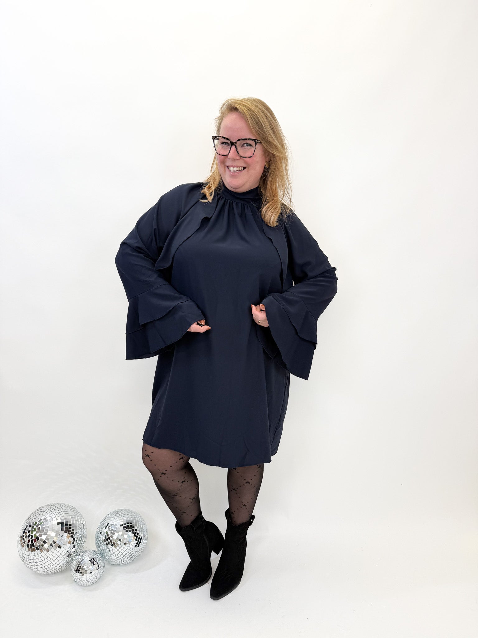 FLARED MOUW DRESS - 1860