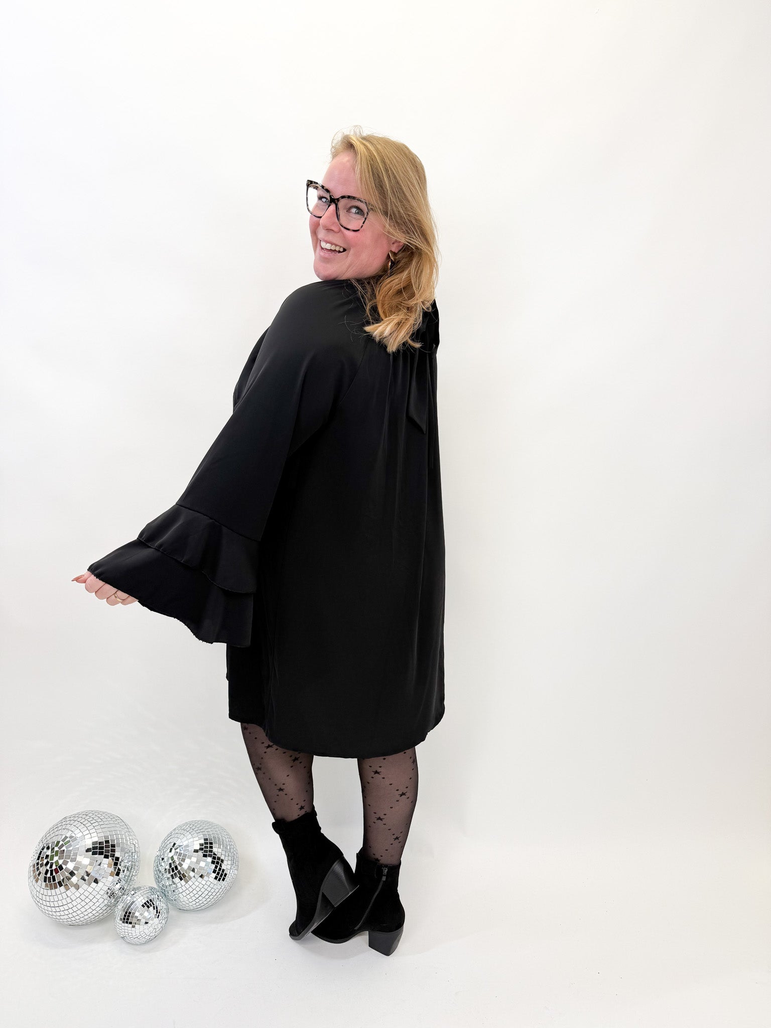 FLARED MOUW DRESS - 1860