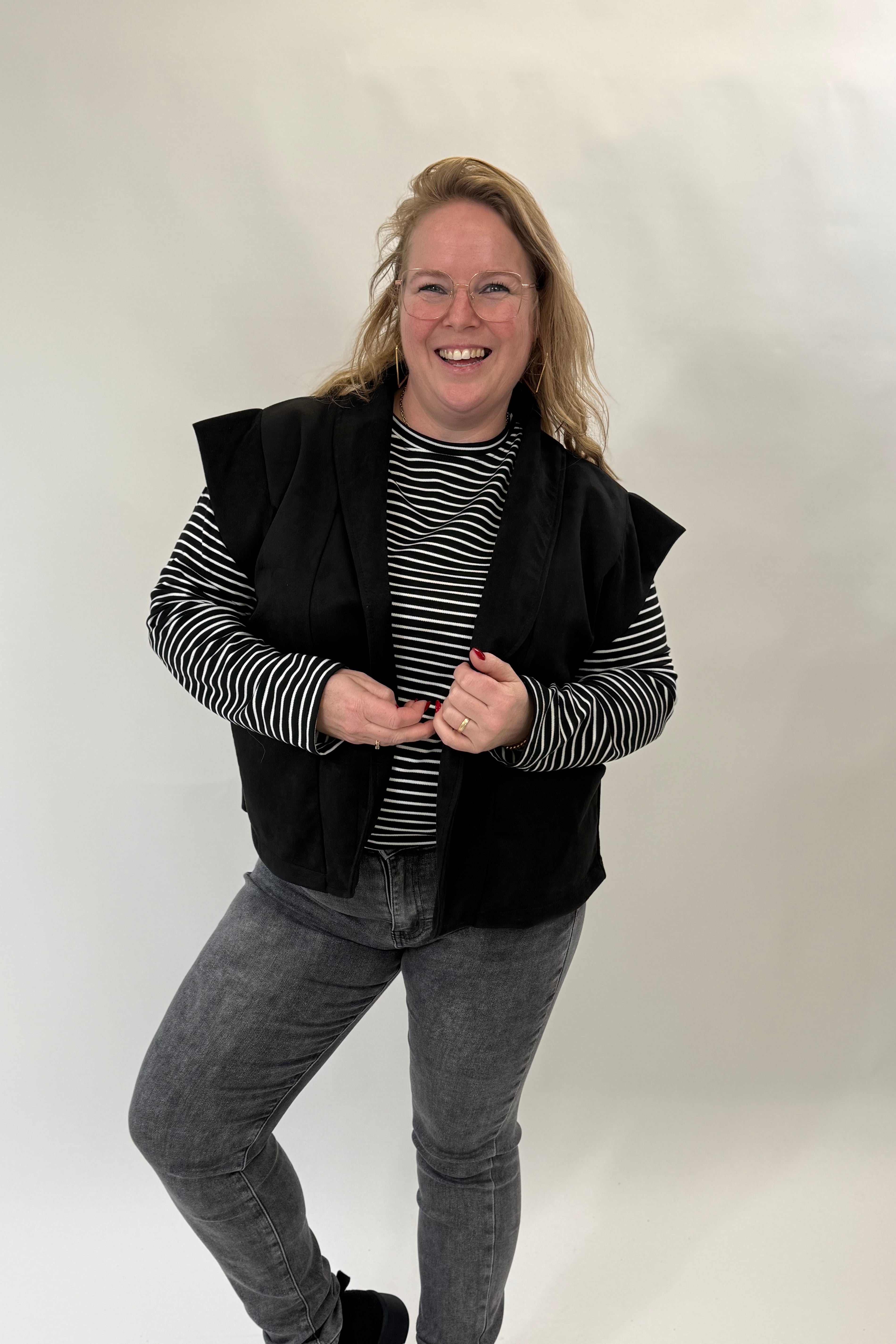 LINNIES SUEDE LOOK GILET ZWART