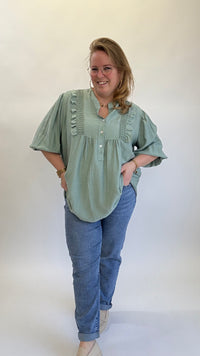 OVERSIZED RUFFEL BLOUSE - 1356