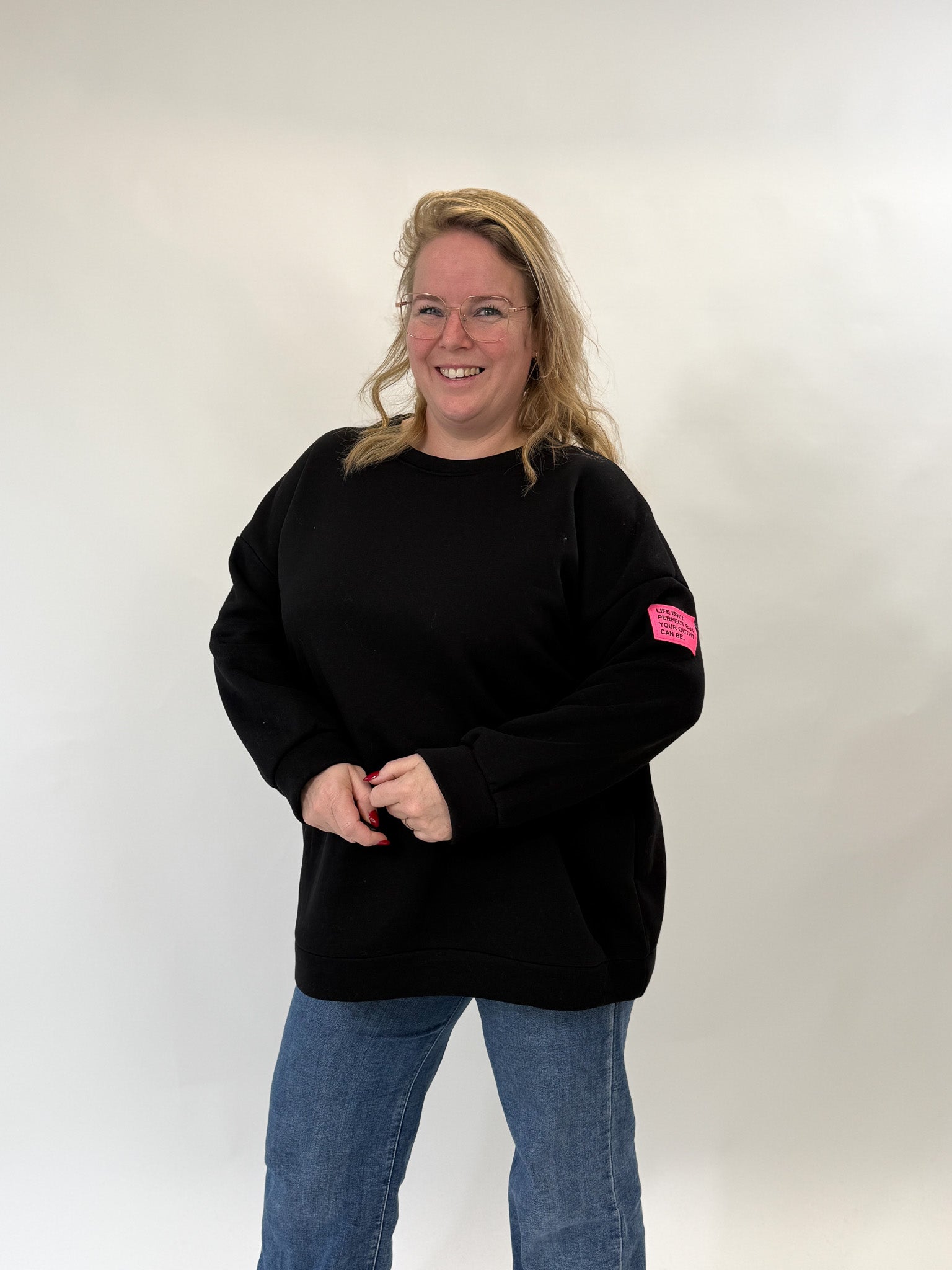 LIFE ISN'T PERFECT TRUI - 1889