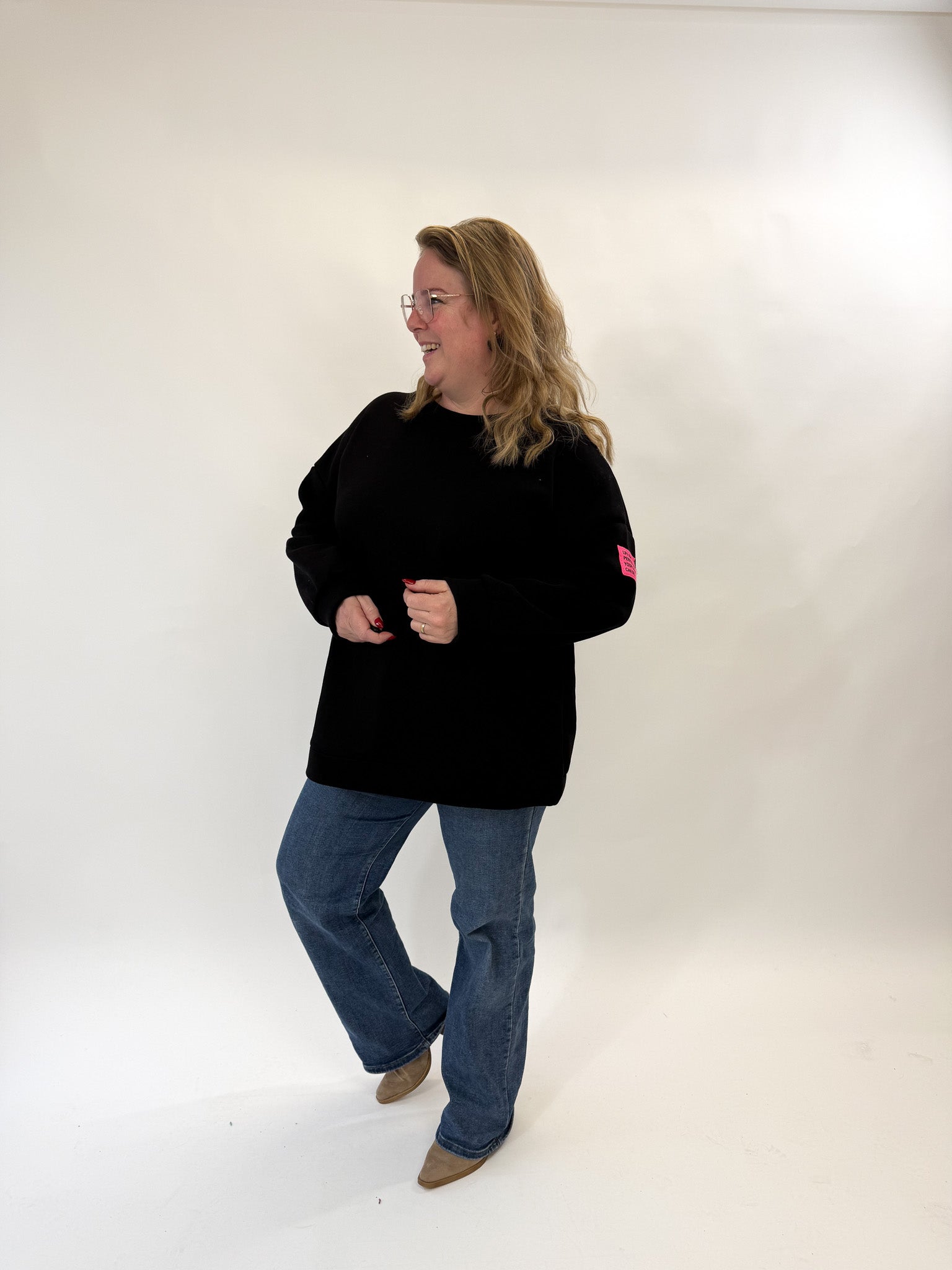 LIFE ISN'T PERFECT TRUI - 1889