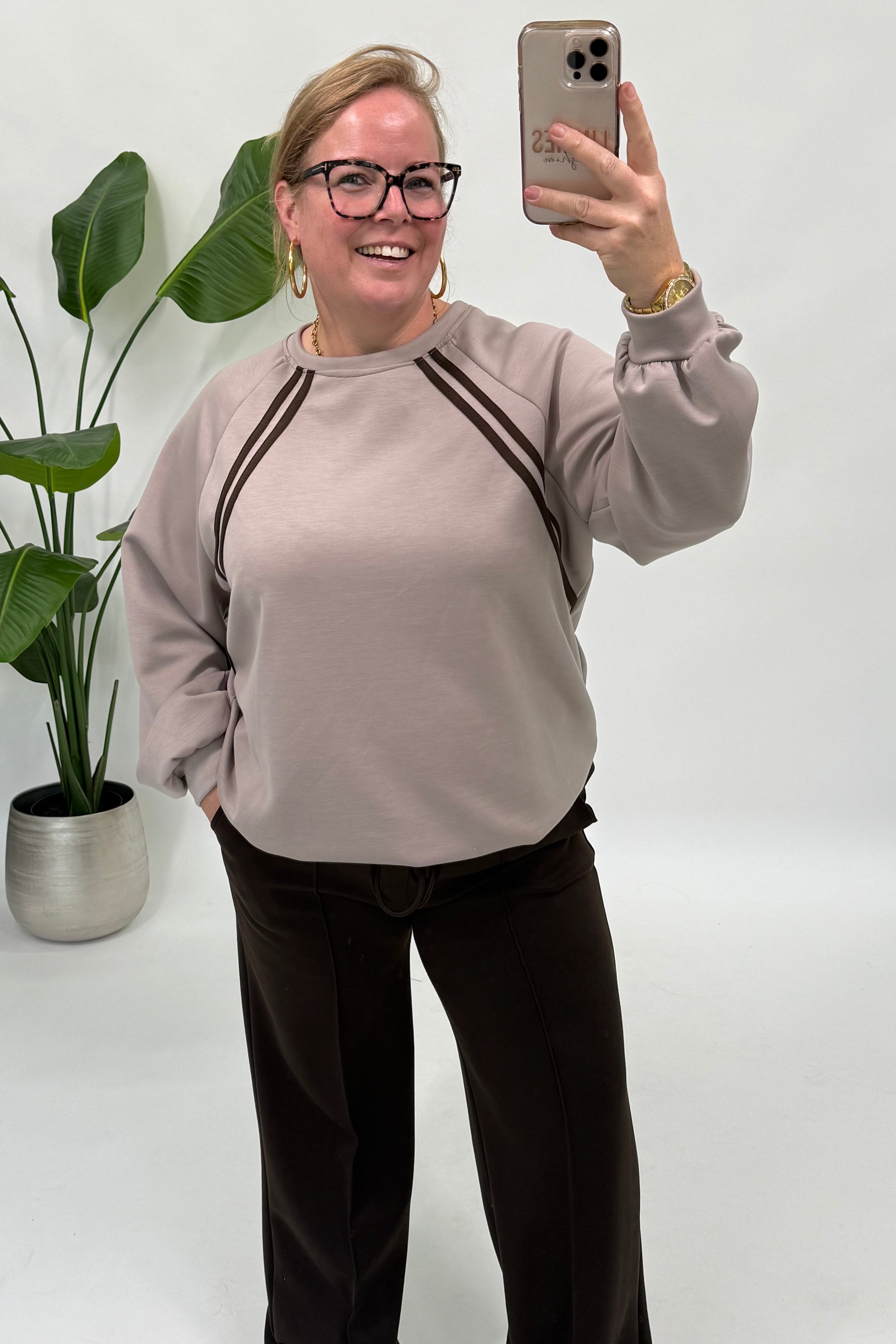 SPORTI SWEATER MET KOORD - 2191