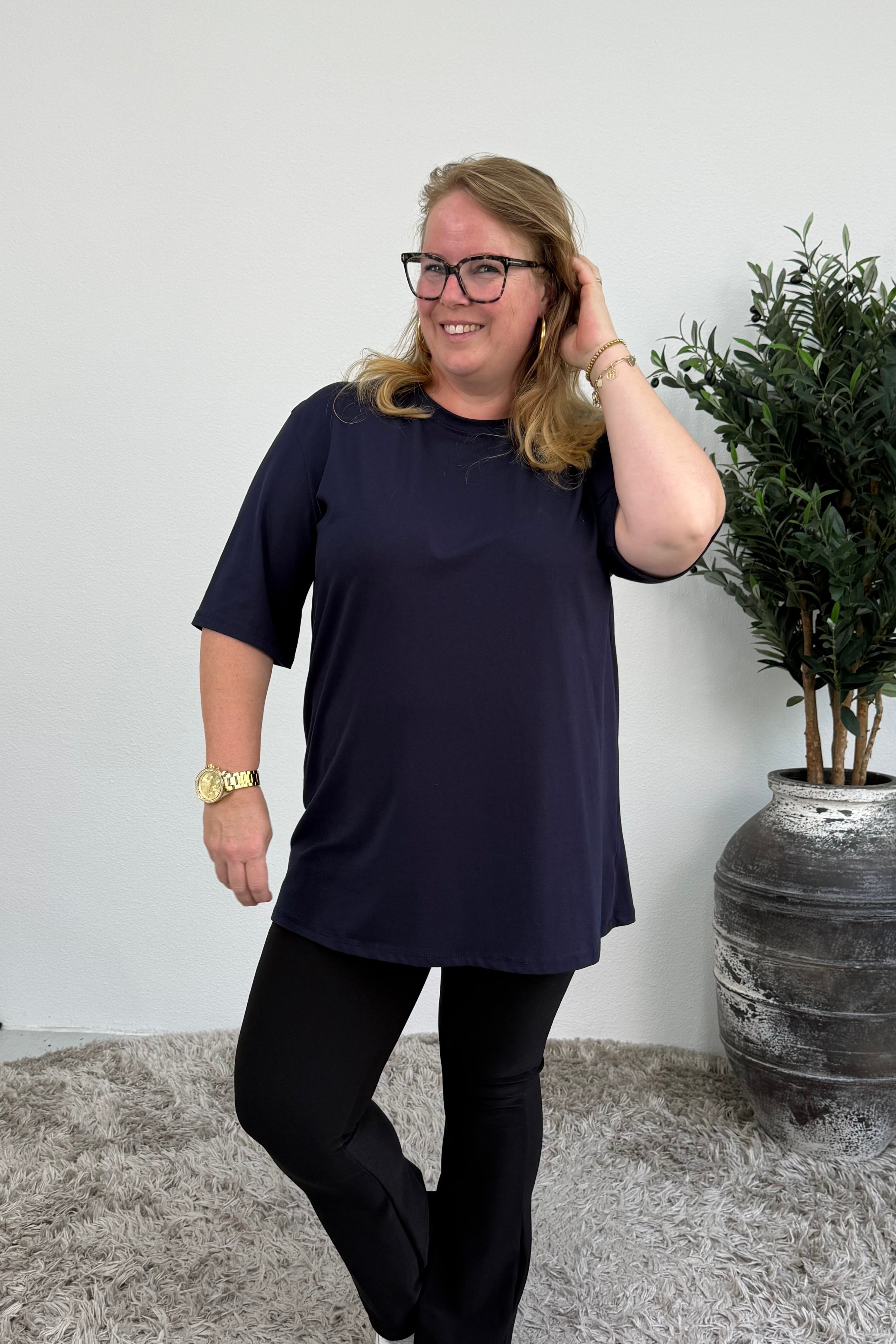 BASIC KATOENEN T-SHIRT MARINE