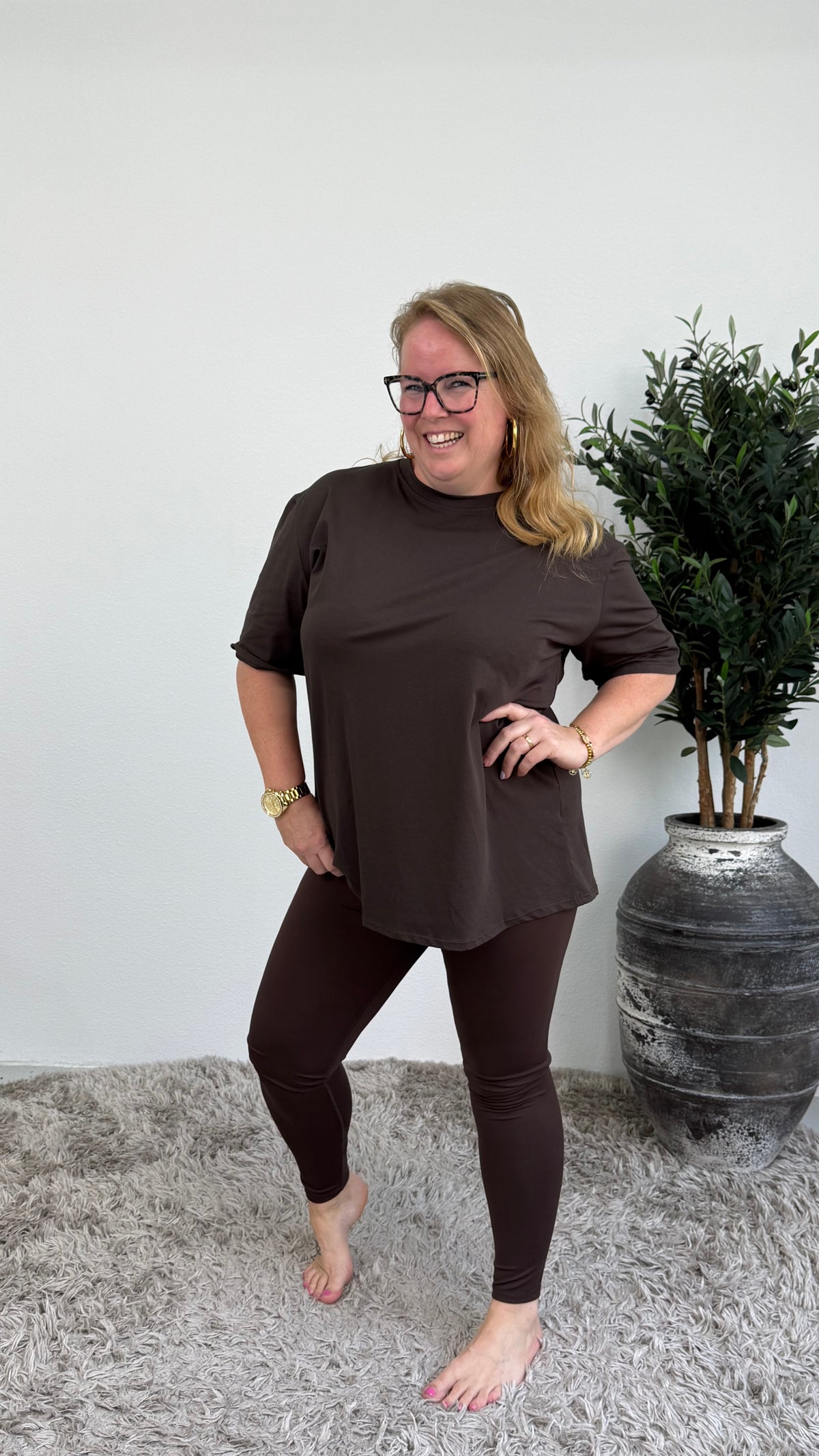 BASIC T-SHIRT LINNIES THE LABEL ESPRESSO