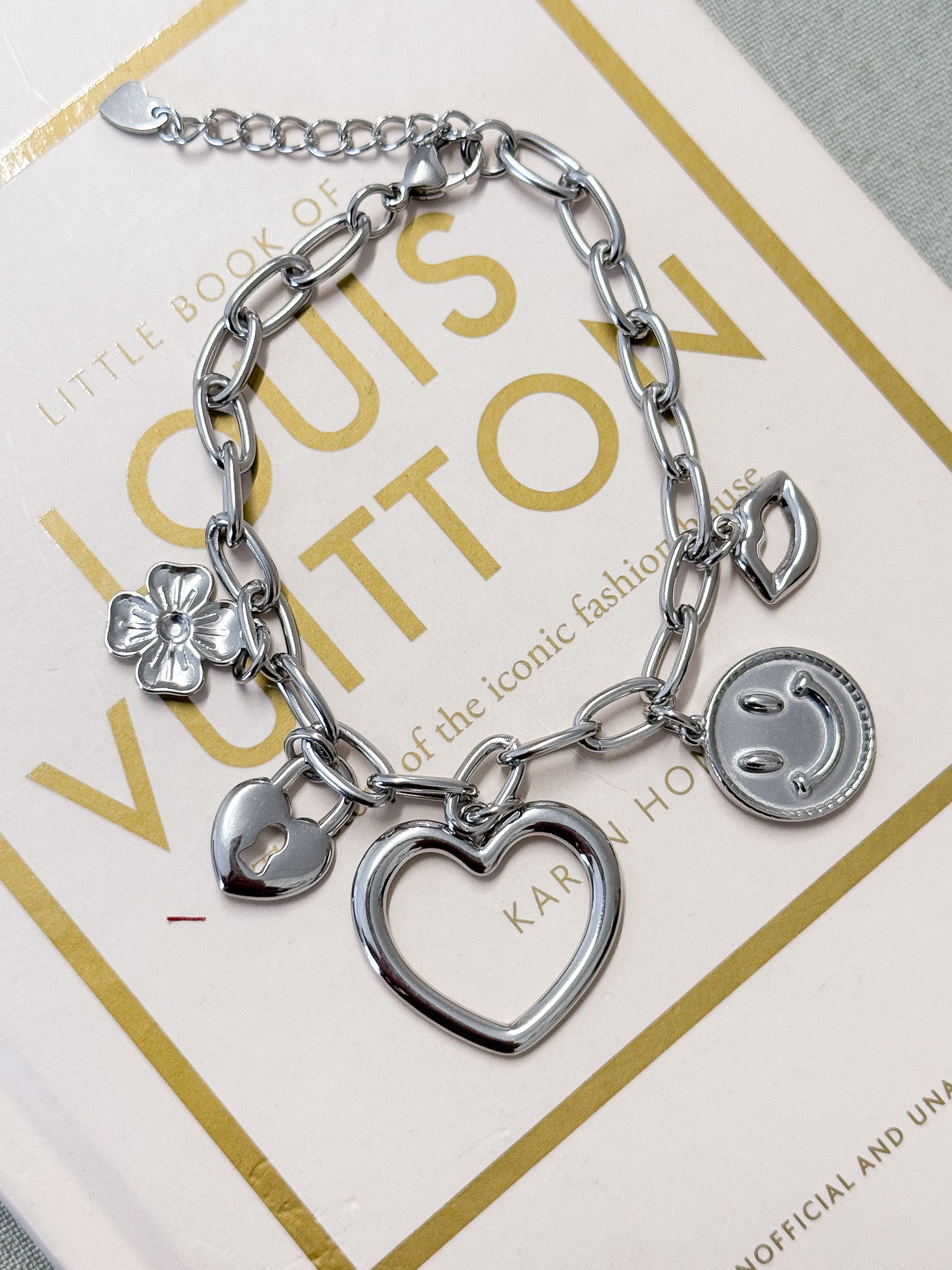 HAPPY BRACELET