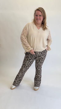 V-HALS TOP MET KANT - 1398