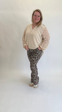 V-HALS TOP MET KANT - 1398