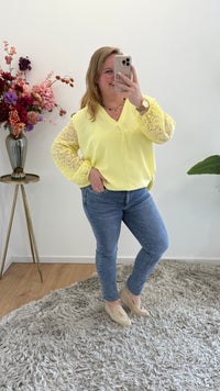 V-HALS TOP MET KANT - 1398