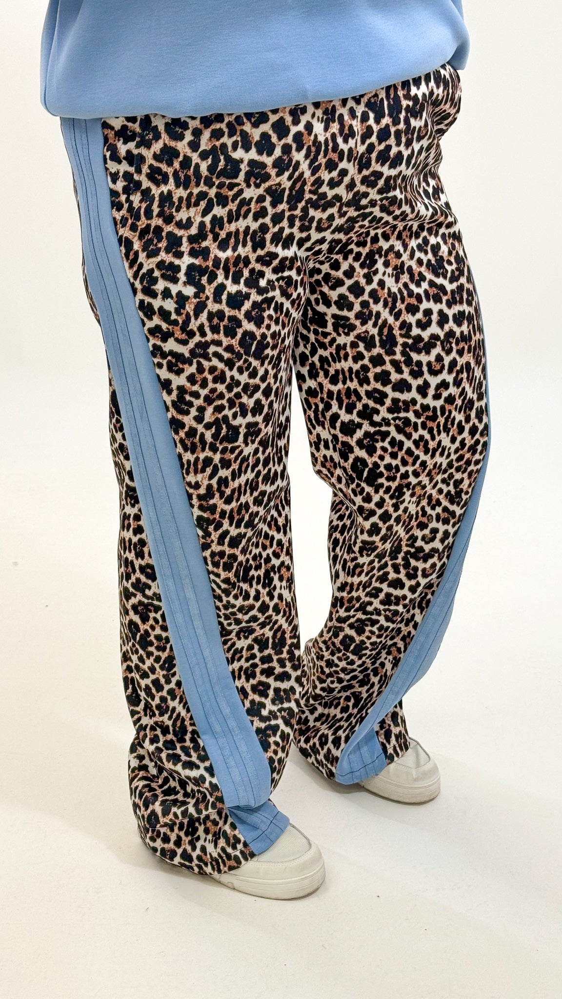 FLAIR REISEHOSE (36 bis 52) - ZWART