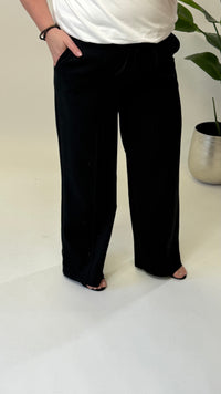 JOGGER-HOSE (40 B/M 48+) – 3 KLEID