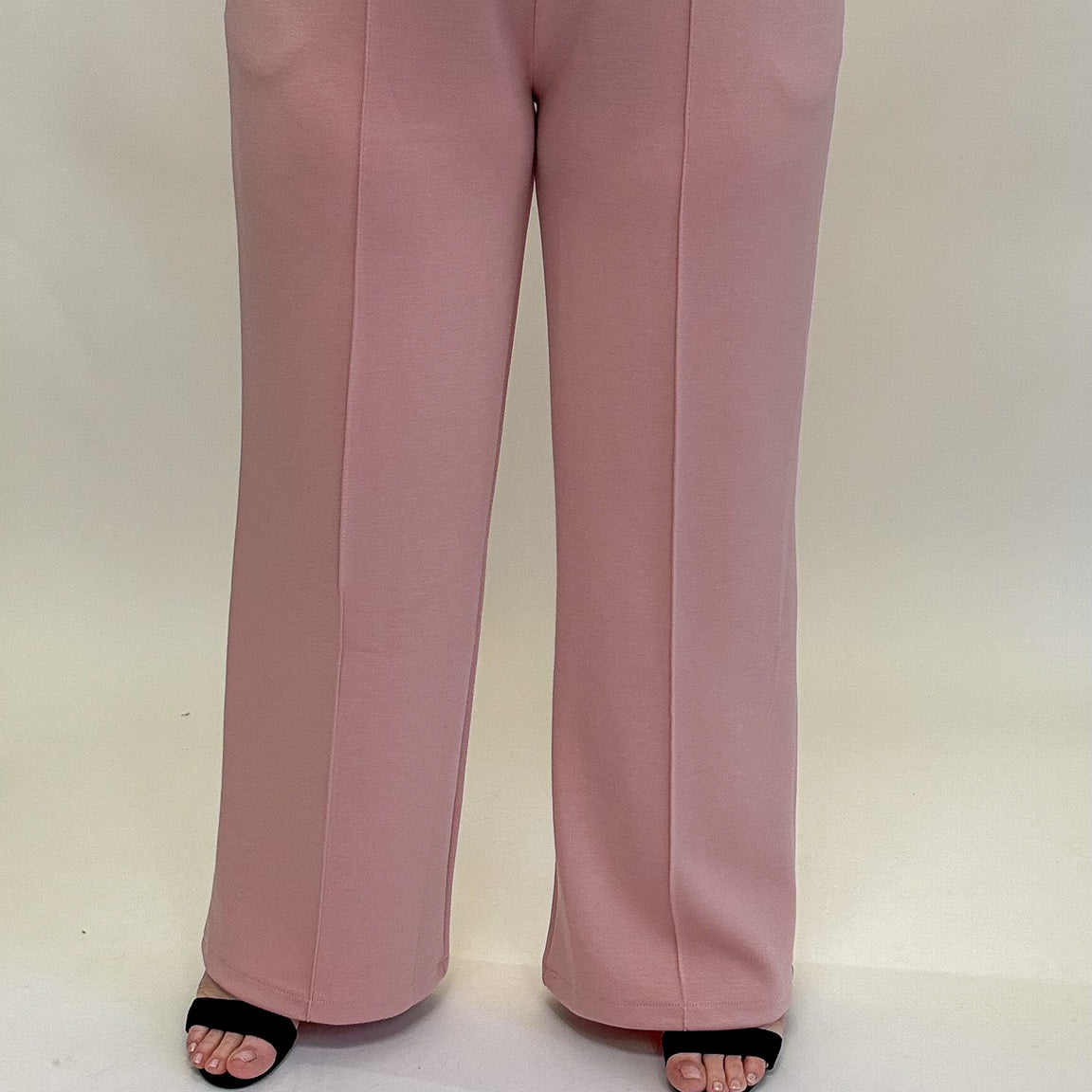 JOGGER-HOSE (40 B/M 48+) – 3 KLEID