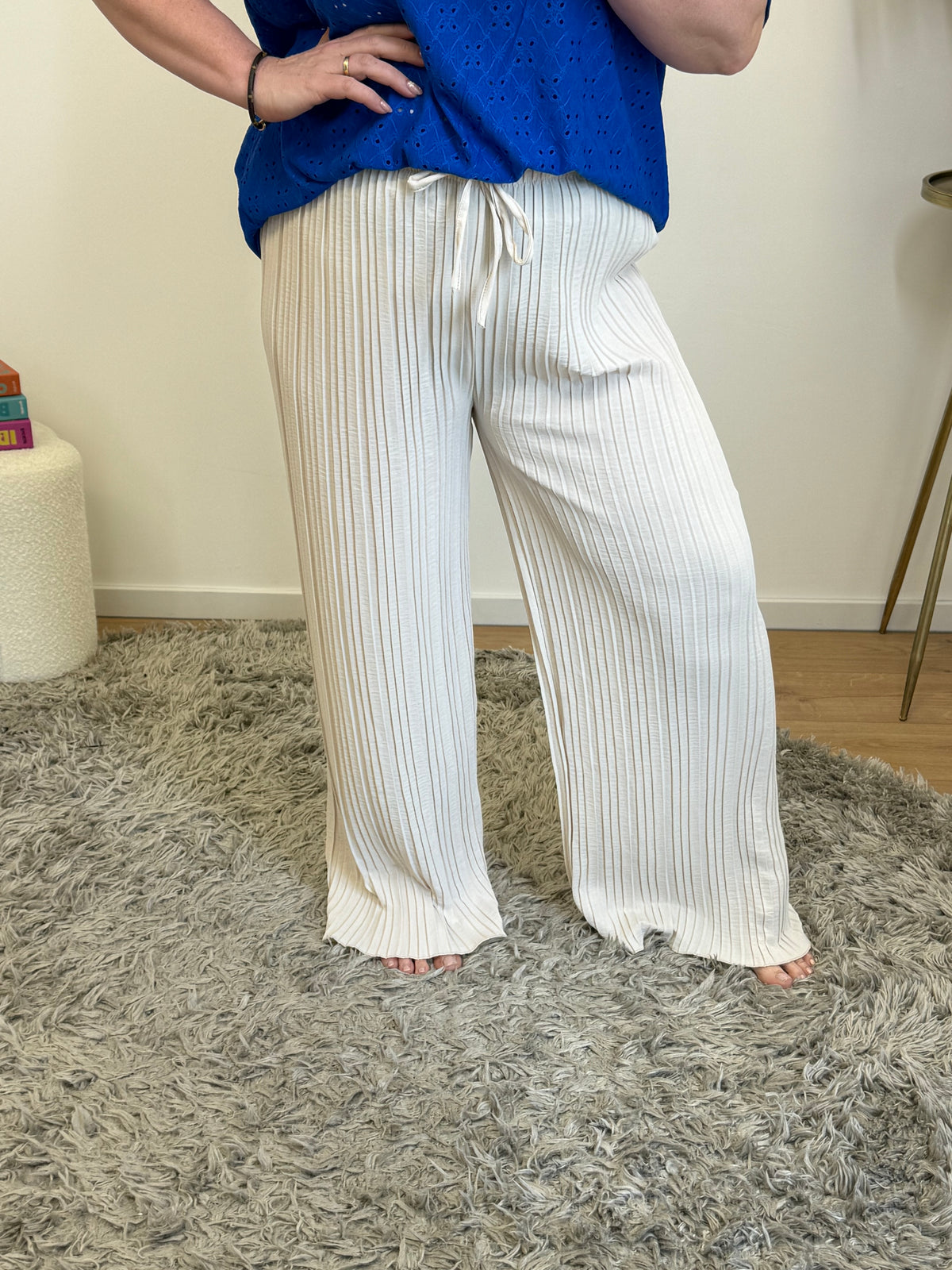 JOGGER-HOSE (40 B/M 48+) – 3 KLEID