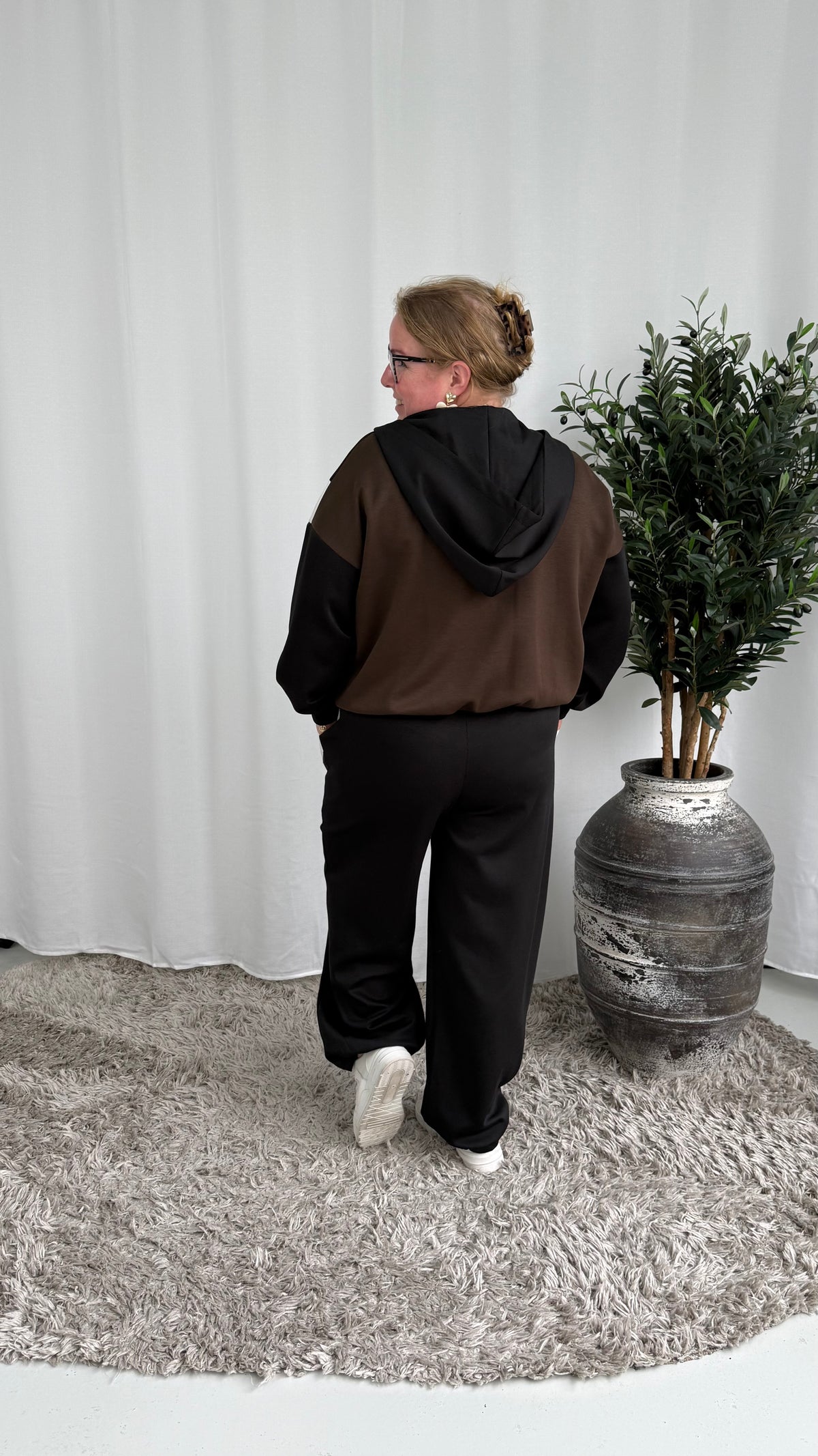 STREEP SET MET BARREL BROEK ZWART
