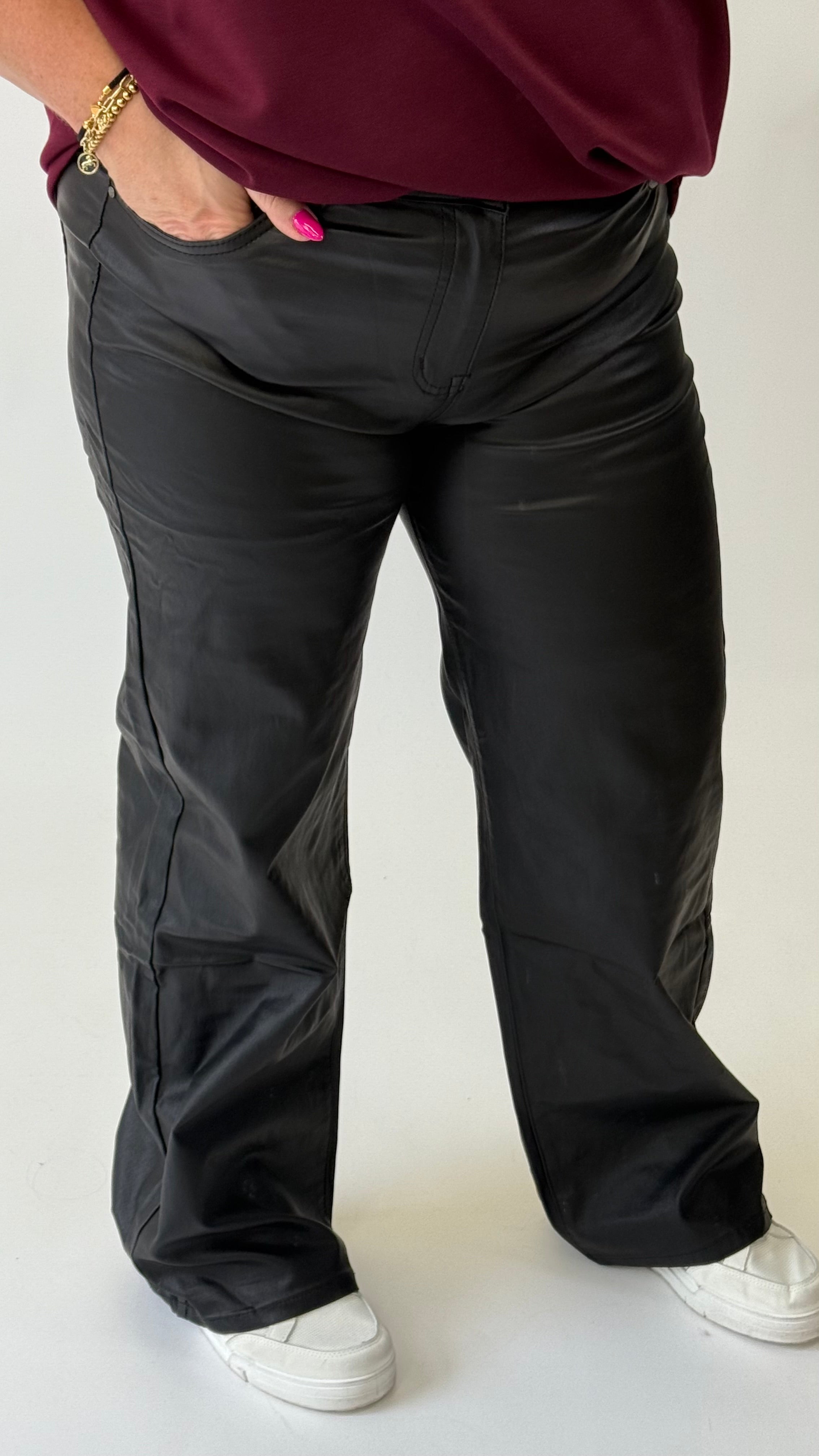 GOODIES WIDE LEGG LEATHER LOOK  - DJ2686