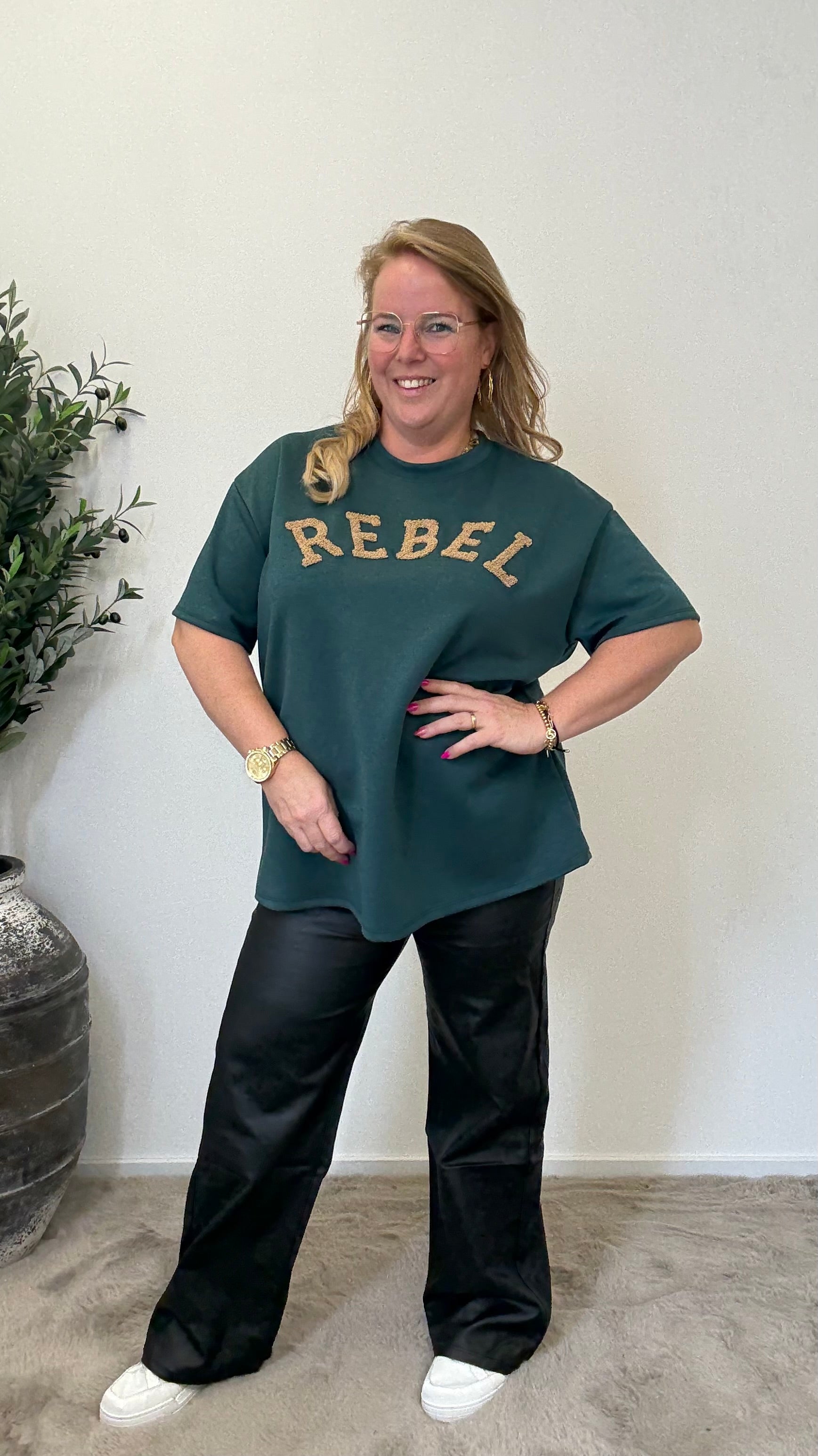 REBEL JOGGER T-SHIRT - 1705