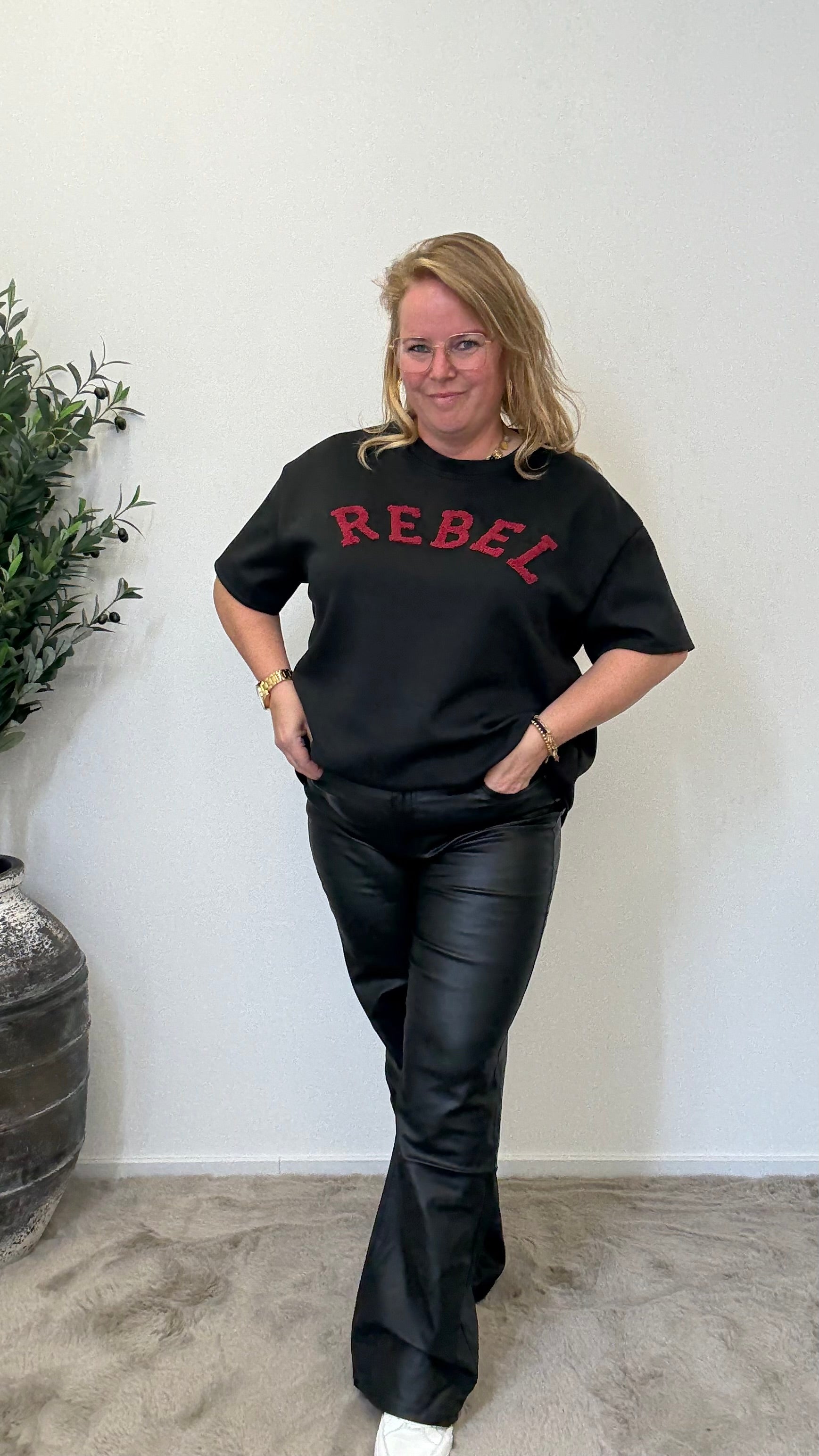 REBEL JOGGER T-SHIRT - 1705
