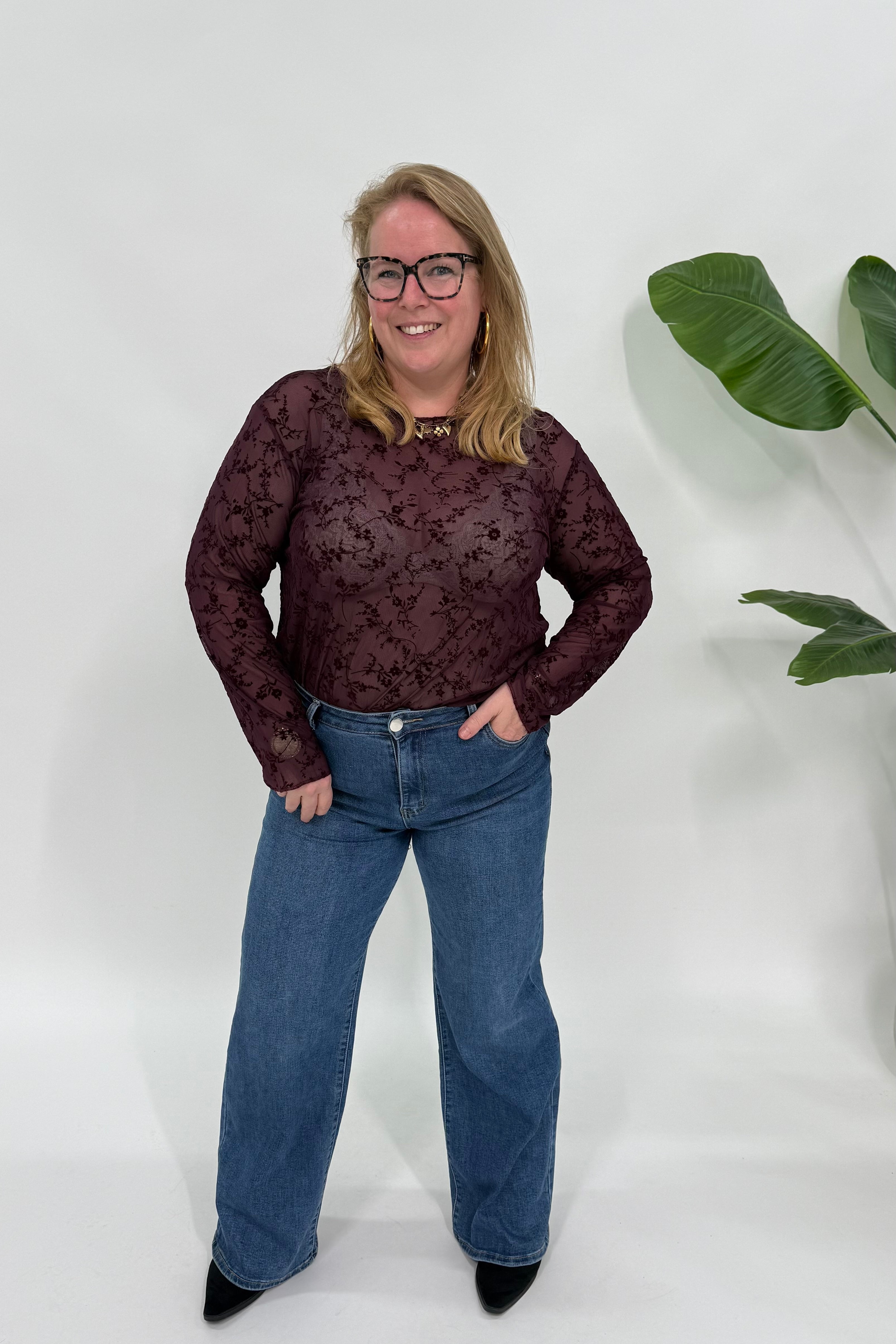 LACE TOP FLOWERS BURGUNDY