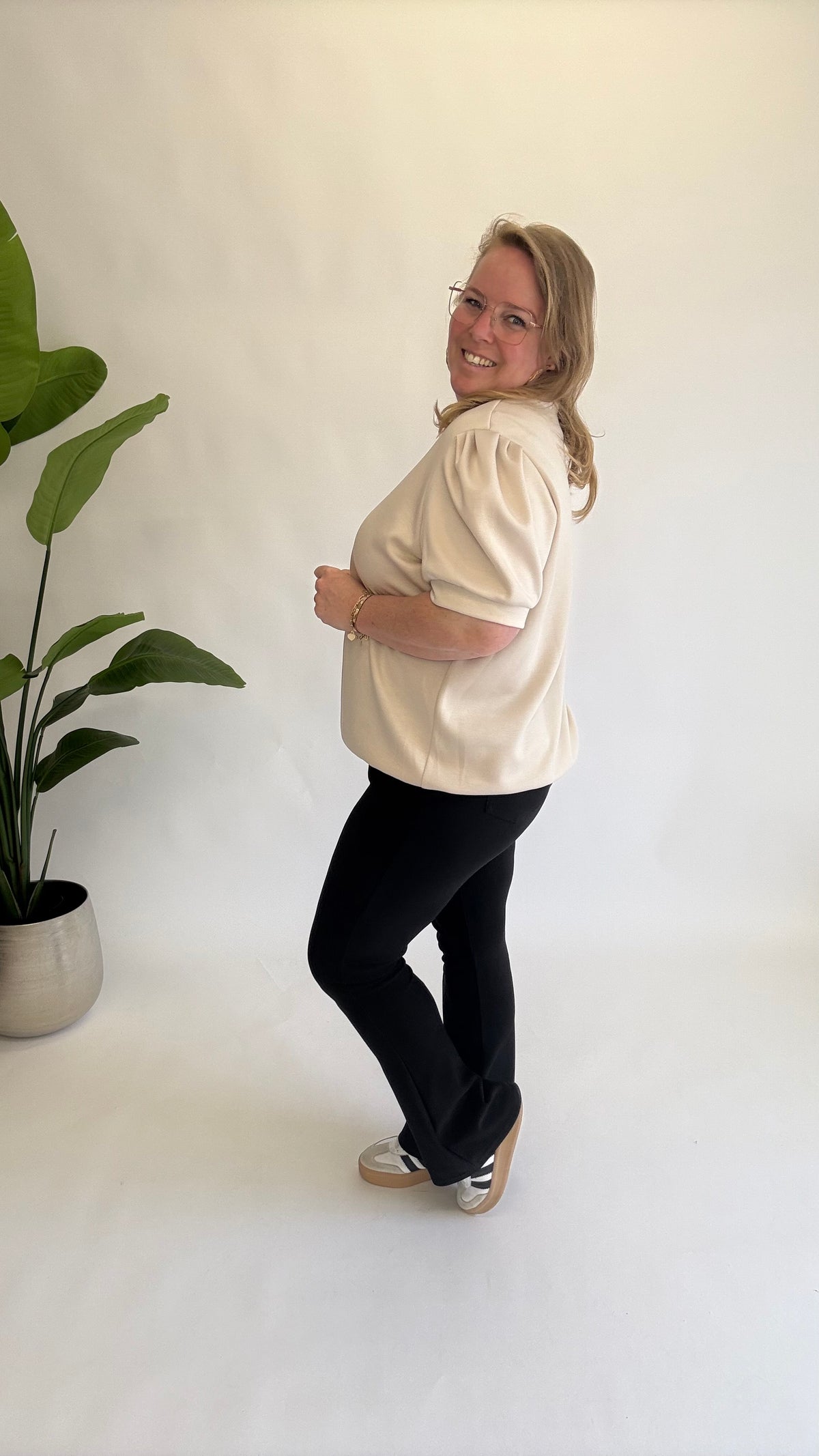 JOGGER-HOSE (40 B/M 48+) – 3 KLEID
