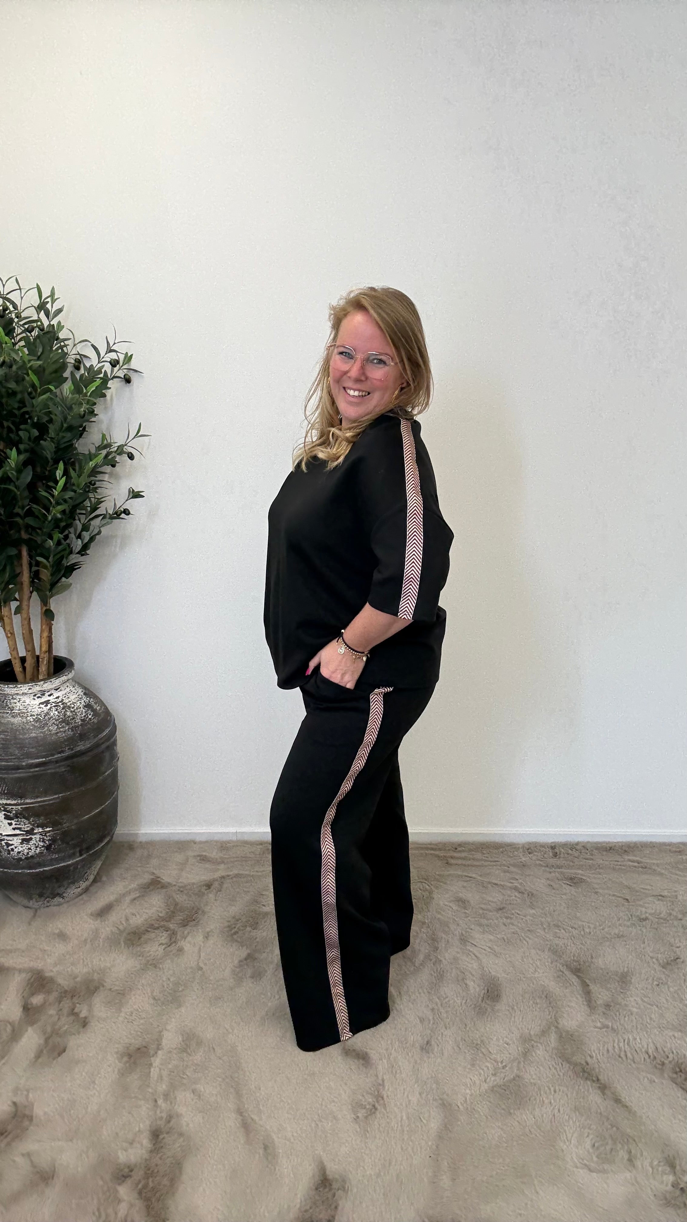 AVY 2-TEILIGES SET - 8 KLEINE