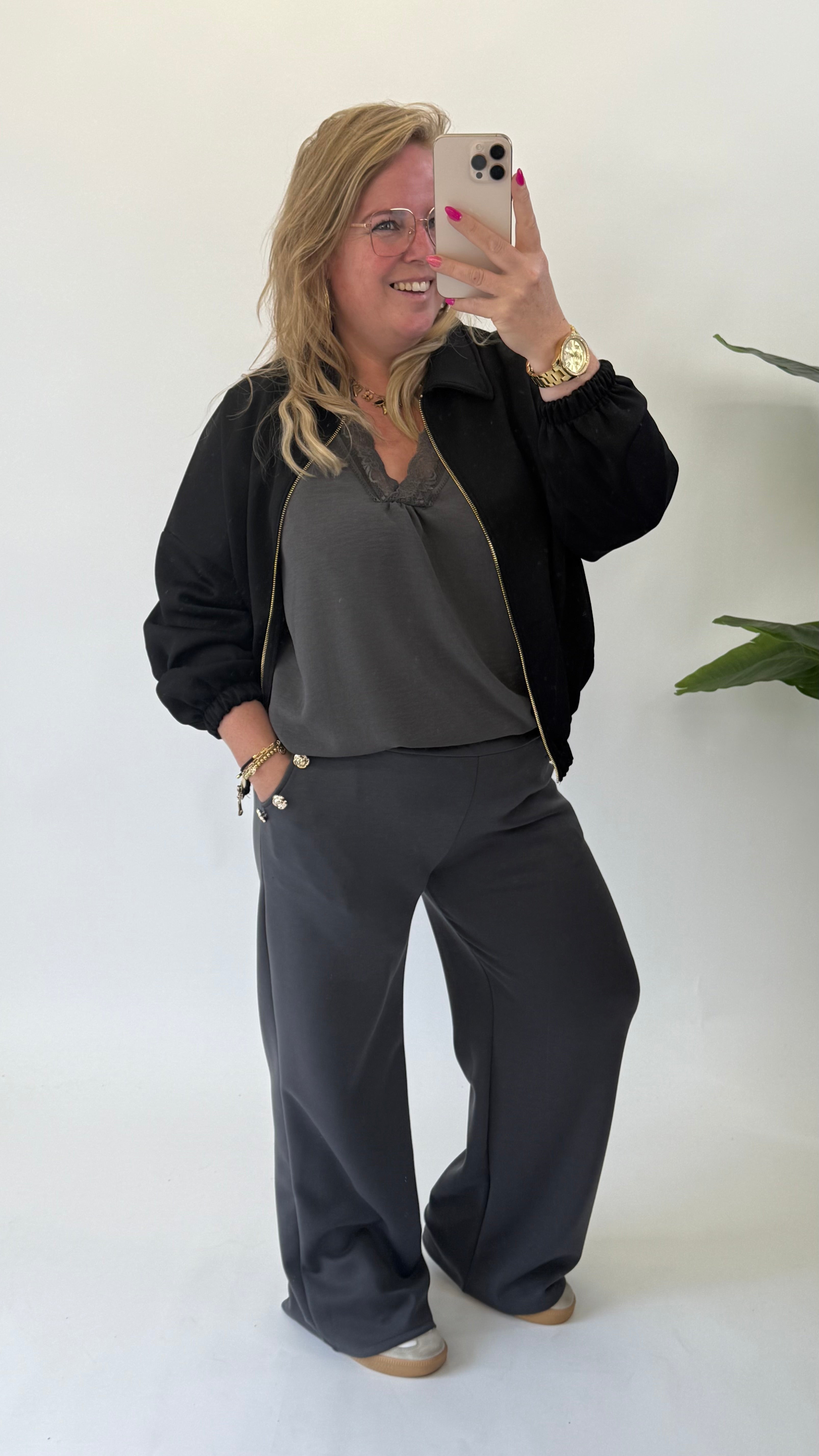 JOGGER WIDE LEGG FLOWER KNOOP - 1707