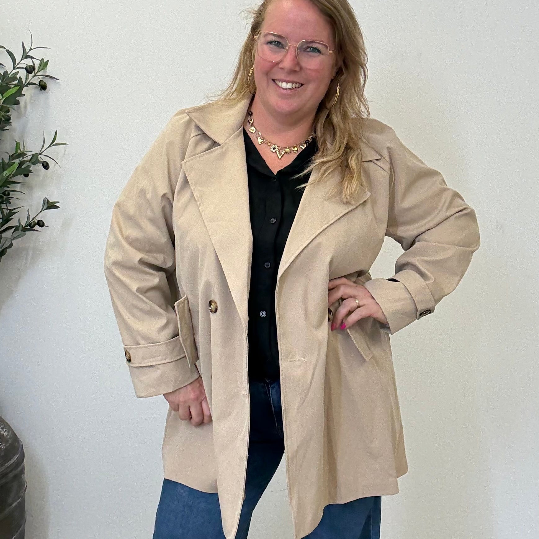 TRENCHCOAT HALF LANG - 1695