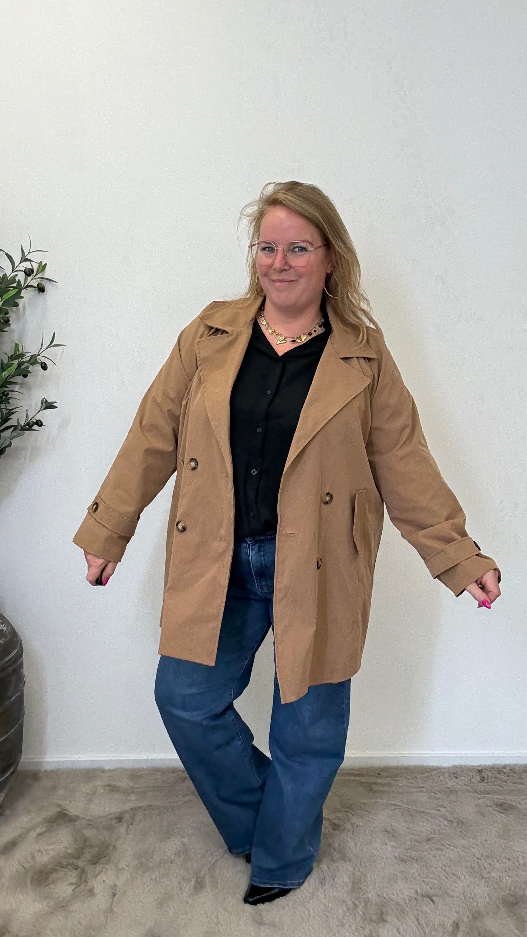 TRENCHCOAT HALF LANG - 1695