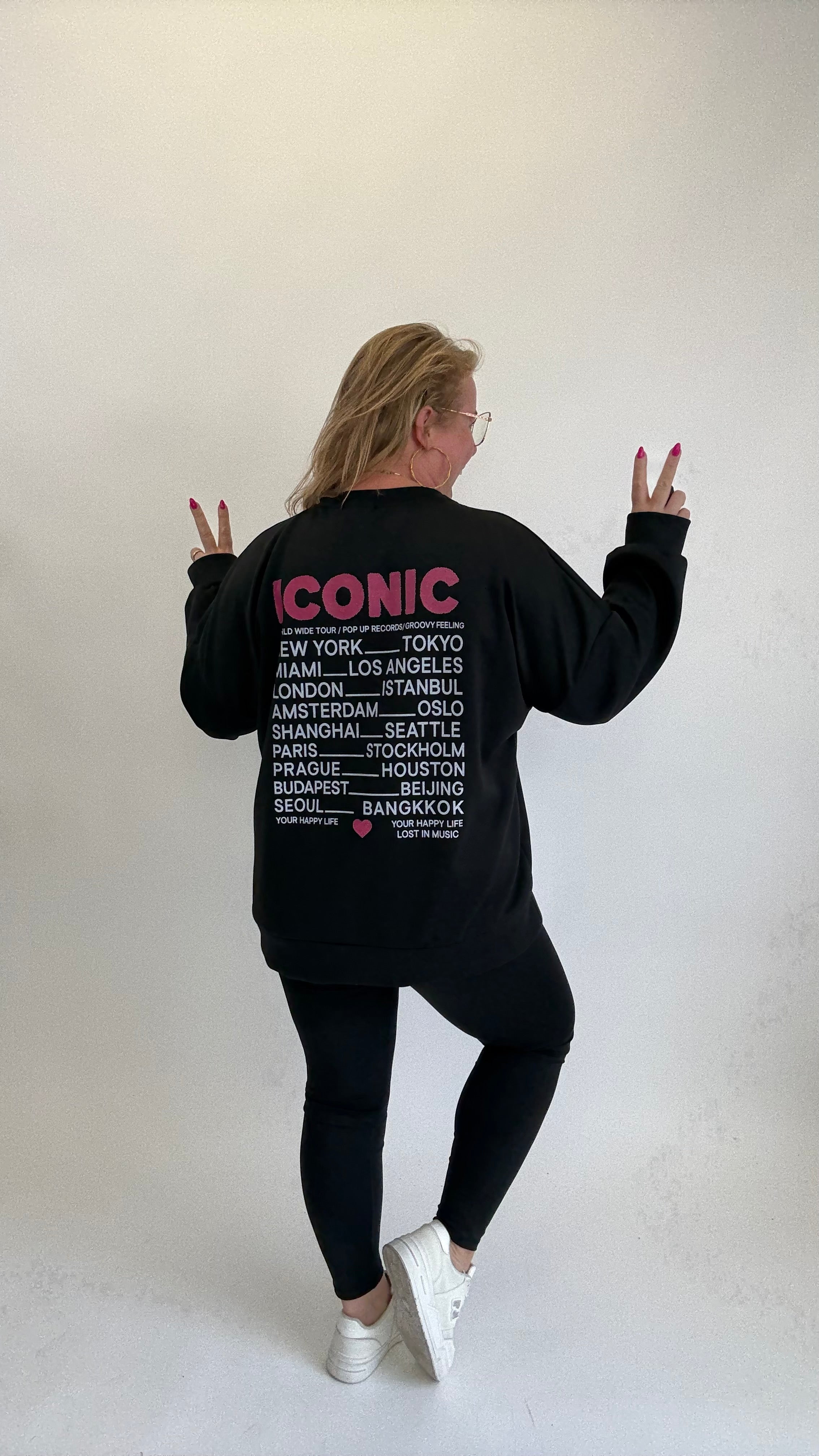 ICONIC SWEATER - 1701