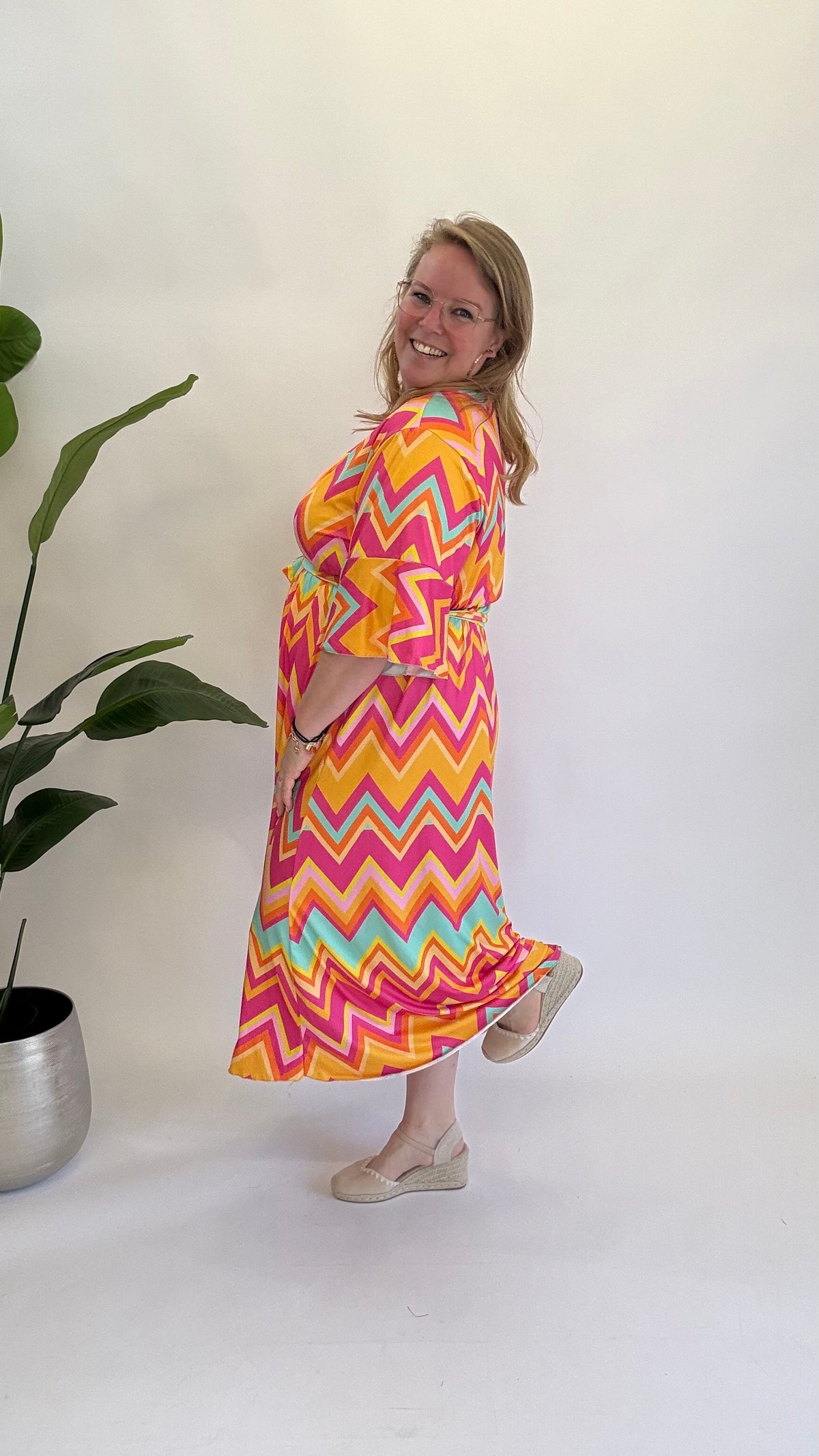 NOUK-KLEID (38 bis 50) – 23 KLEID