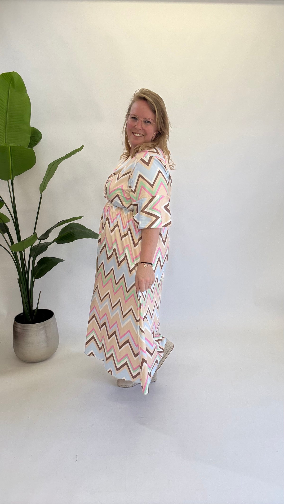 NOUK-KLEID (38 bis 50) – 23 KLEID
