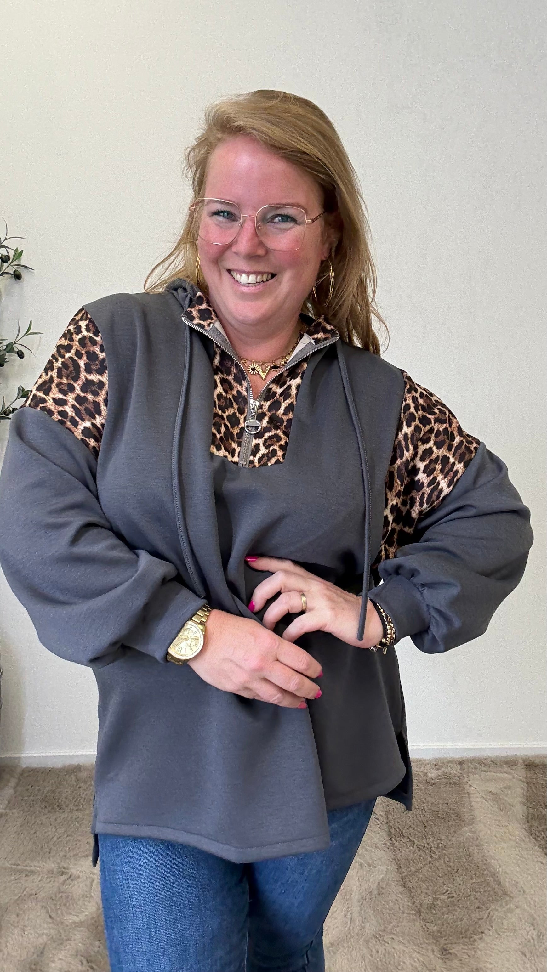 HOODIE/SWEATER LEOPARD - 1716