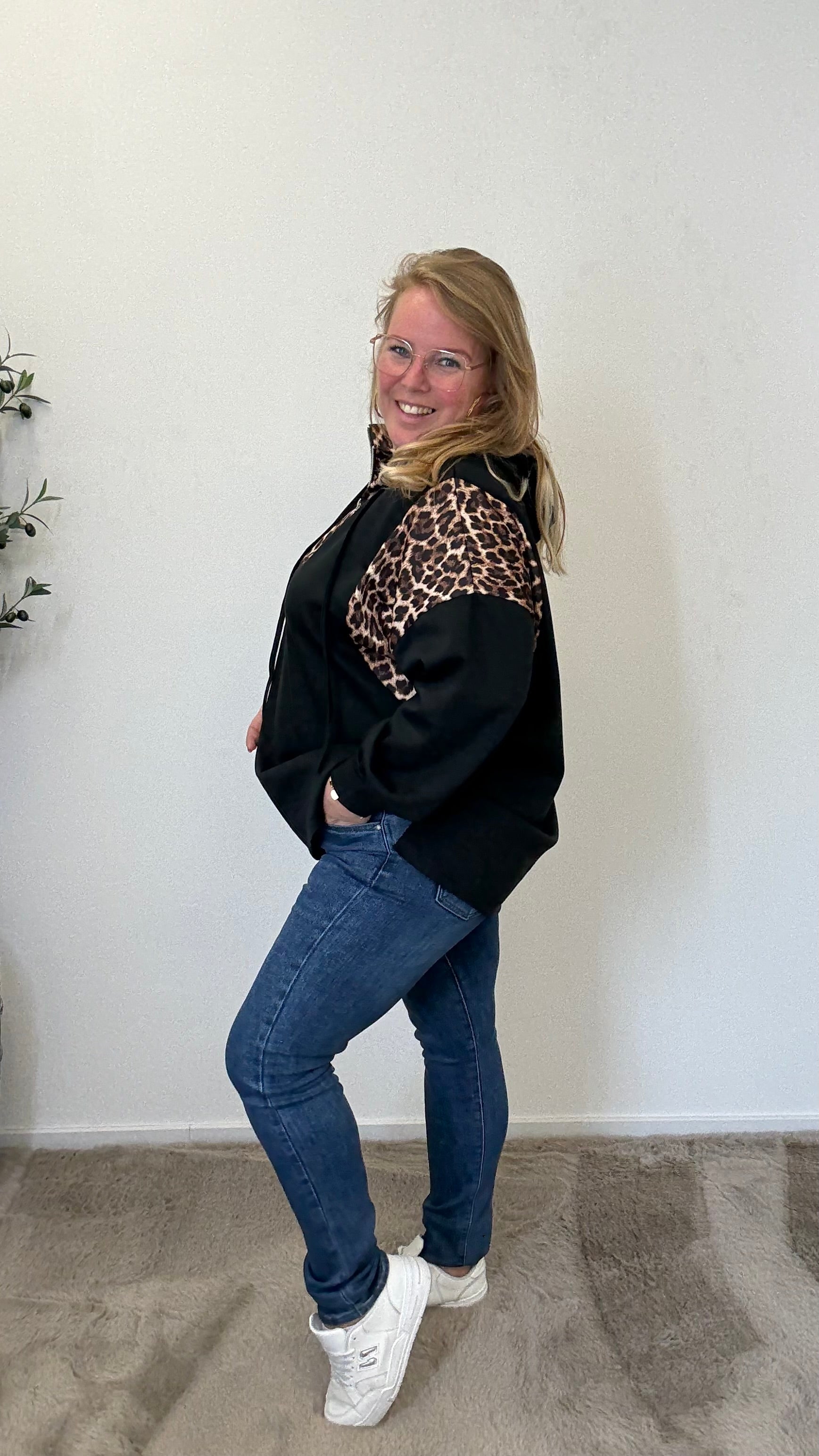 HOODIE/SWEATER LEOPARD - 1716