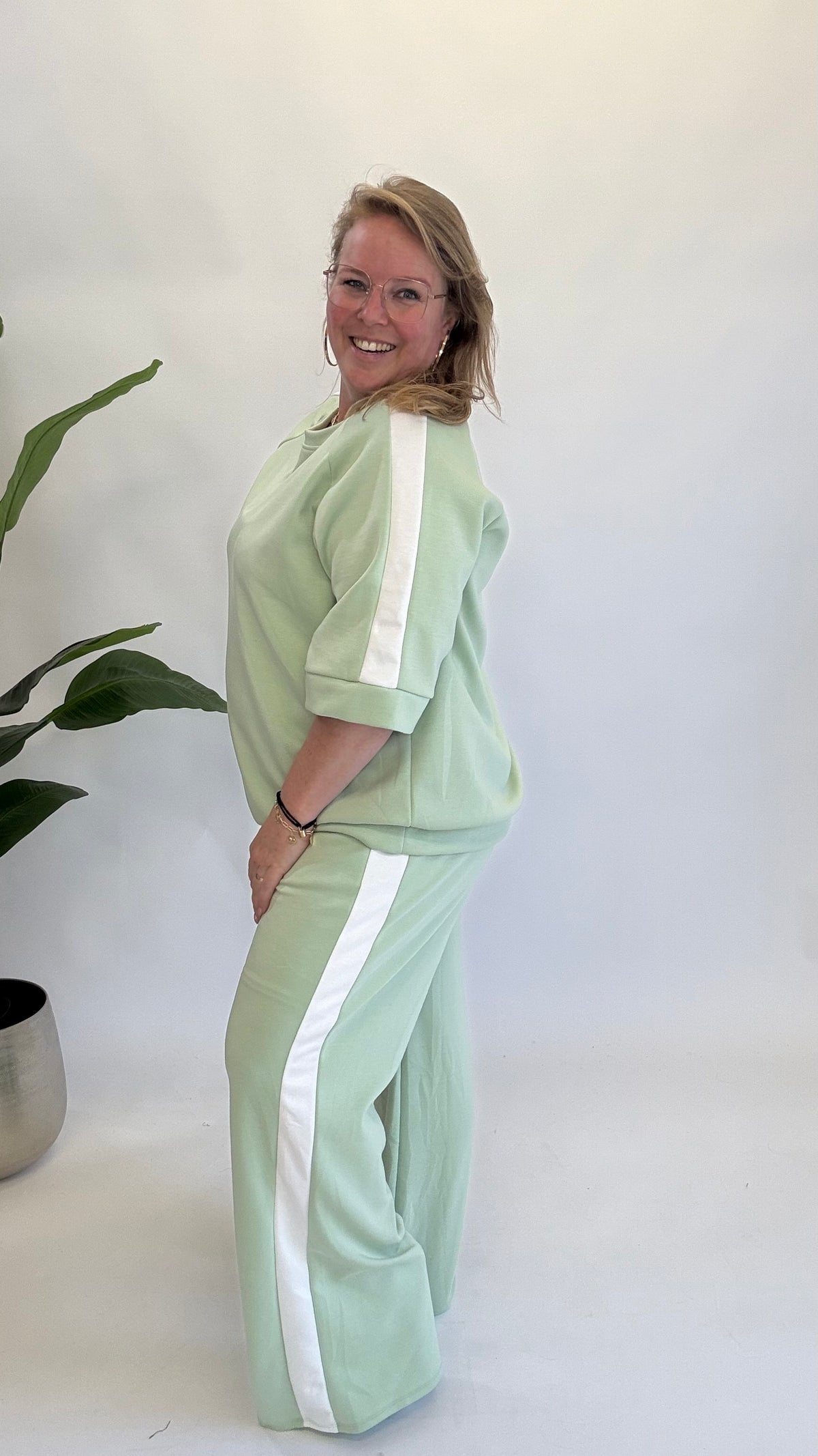 AVY 2-TEILIGES SET - 8 KLEINE