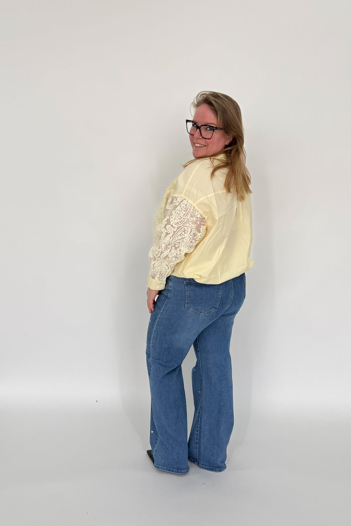 BLOUSE MET KANT - 1979