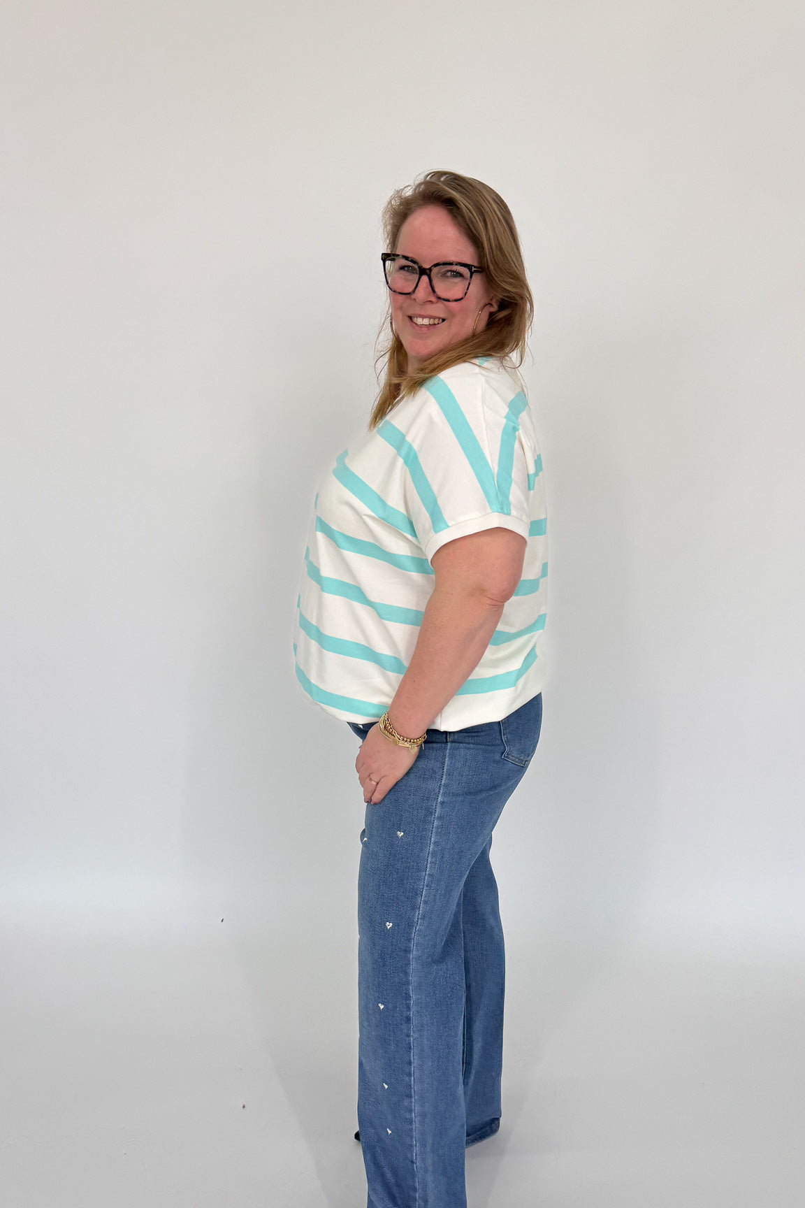 V-HALS STREEP SWEATER - 1970