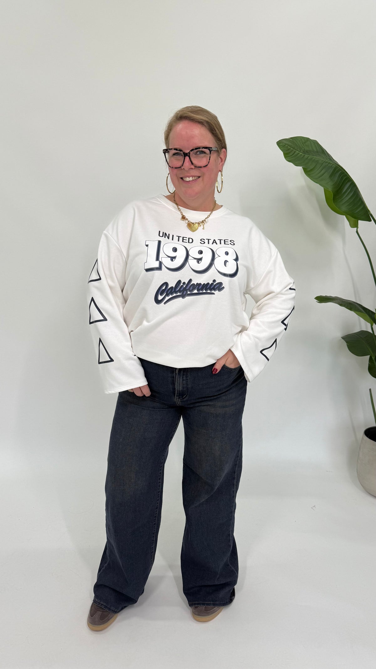U.S. 1998 SWEATER WIT