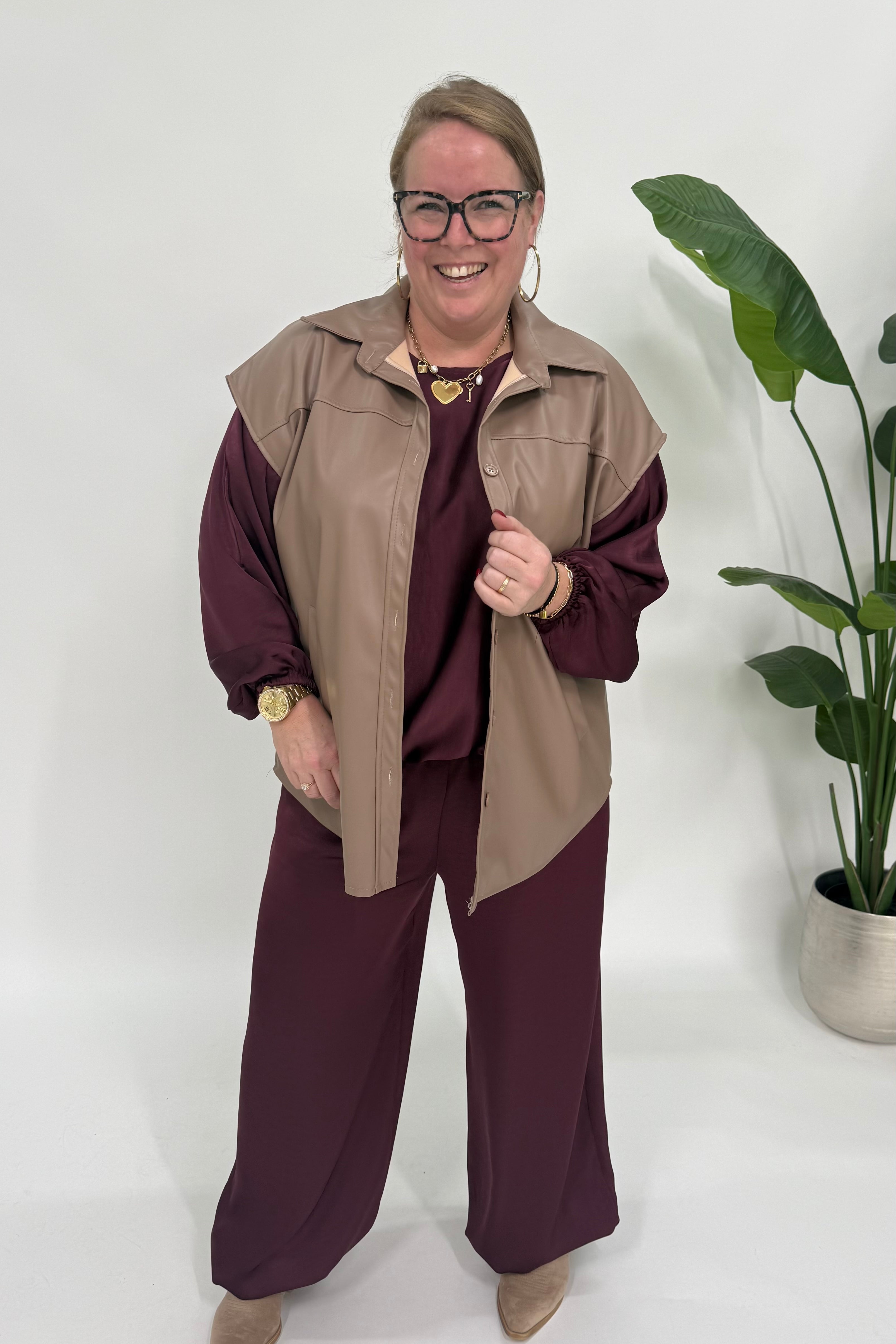 LEATHER LOOK GILET TAUPE